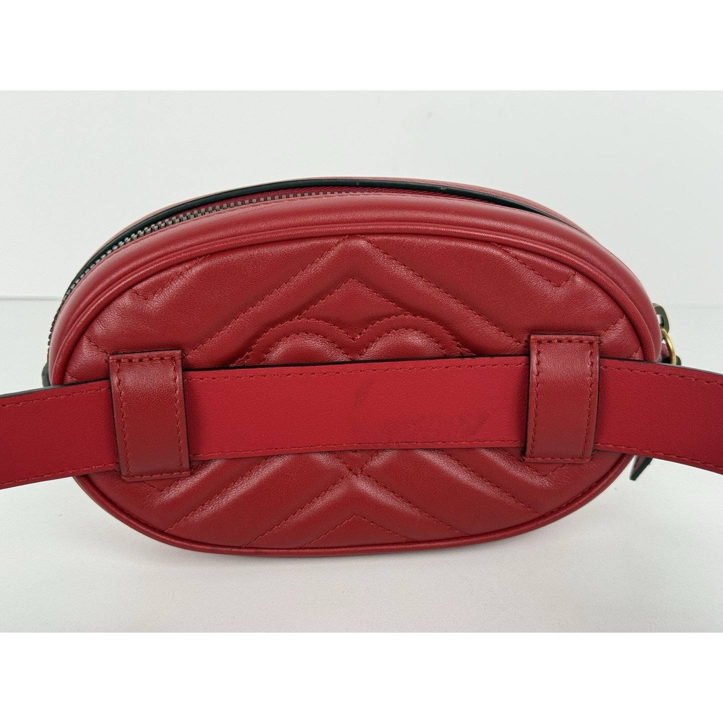 Gucci Marmont Red Leather Interlocking G Oval Belt Bag 75/30