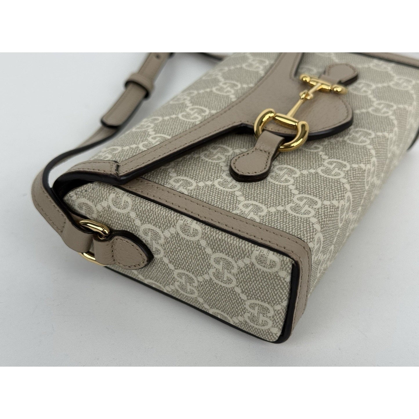 Gucci GG Supreme Monogram Textured Dollar Calfskin Horsebit Shoulder Bag