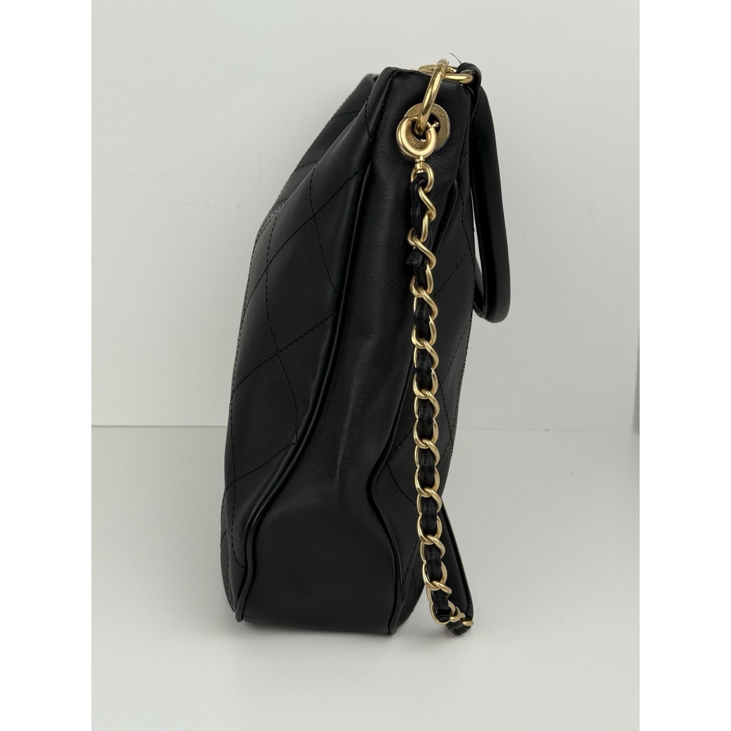 Chanel Black Quilted Leather Chains Strap Gold Hardware Hobo Bag