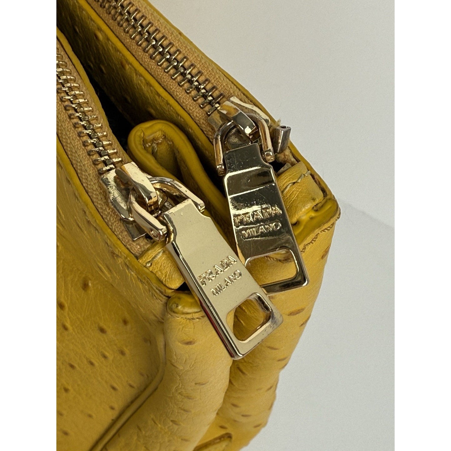 Prada Struzzo Lux Medium Galleria Double-Zip Tote in Mustard Yellow Ostrich Leater