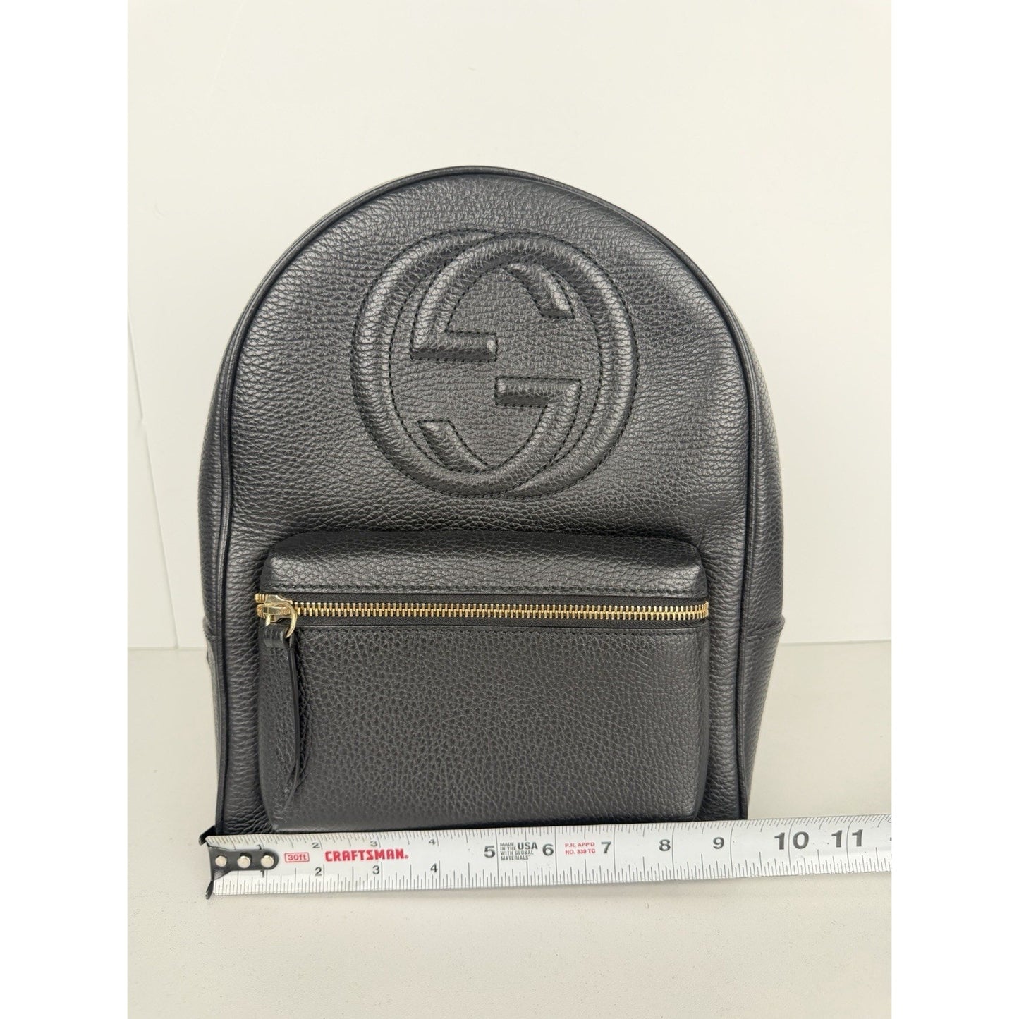 Gucci Soho Backpack in Black Leather With Gold Chain Shoulder Straps S