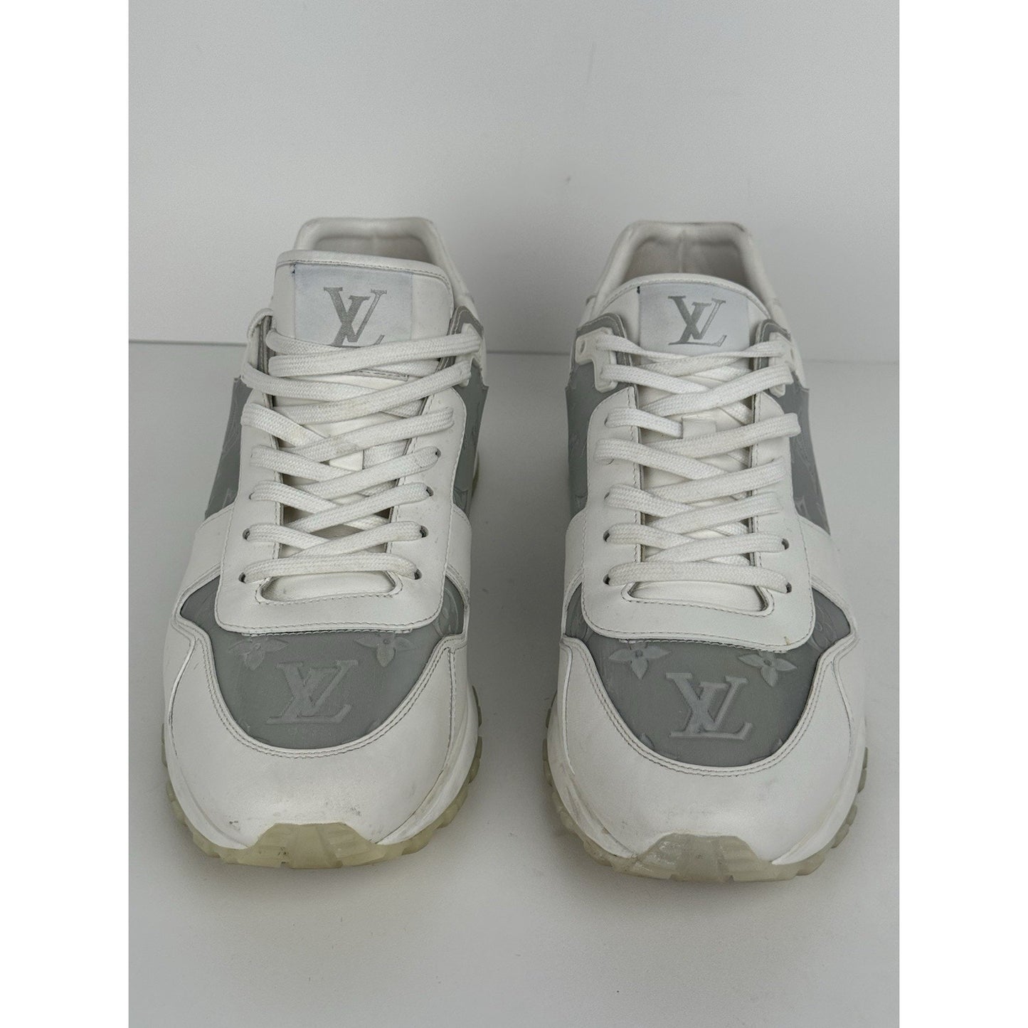 Louis Vuitton White Holographic LV Trainer Men's Sneakers Size 8.5 MS1200