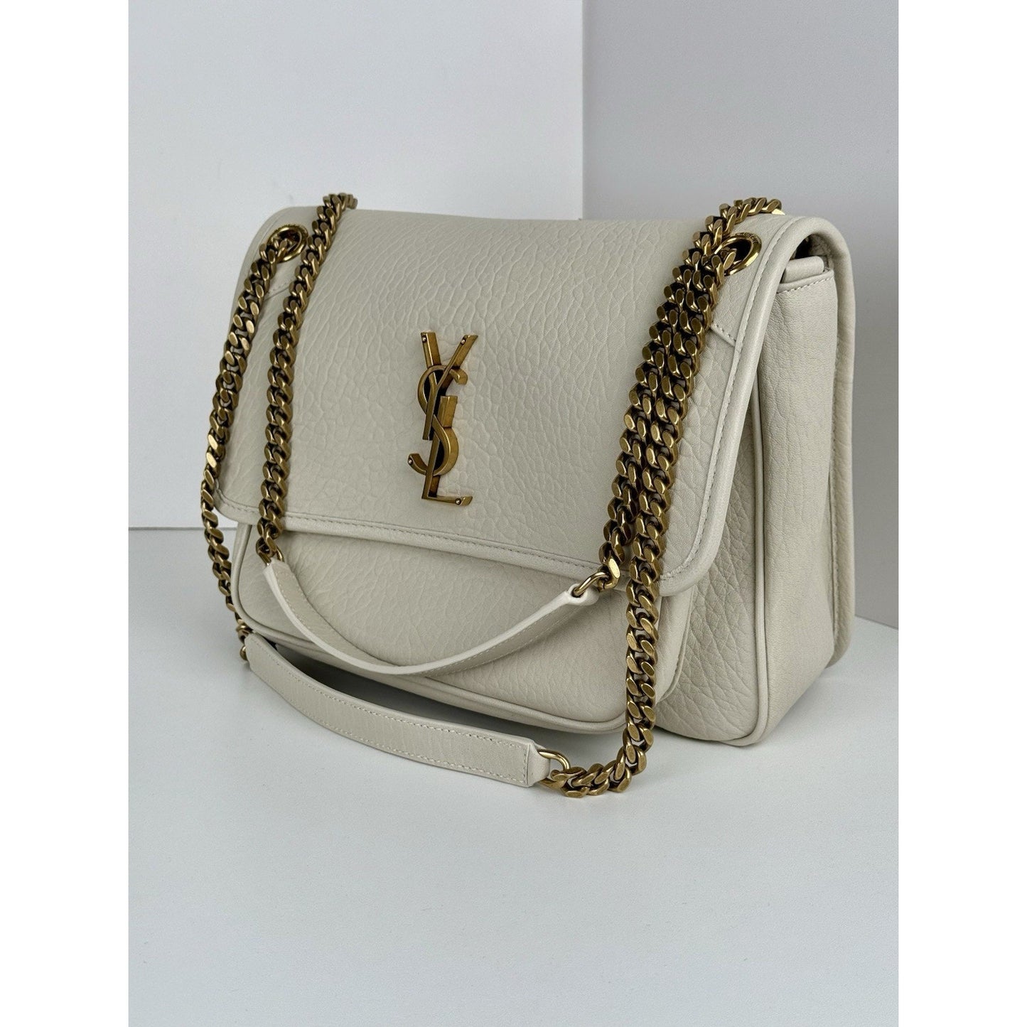 Saint Laurent Niki Medium Leather Shoulder Bag in Crema Soft