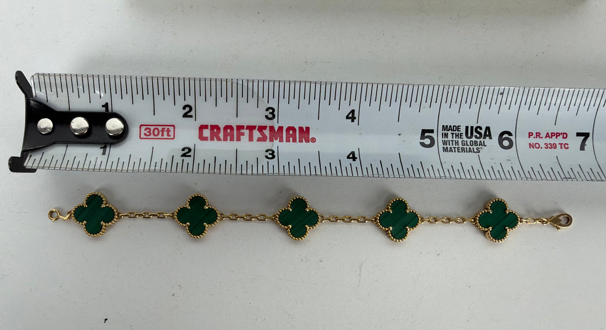Van Cleef & Arpels Vintage Alhambra Bracelet 5 Motifs in 18K Yellow Gold Green Malachite Clover Motifs