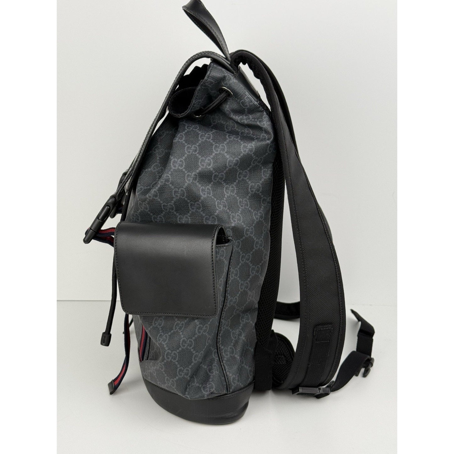 GUCCI GG Supreme Black Canvas Backpack