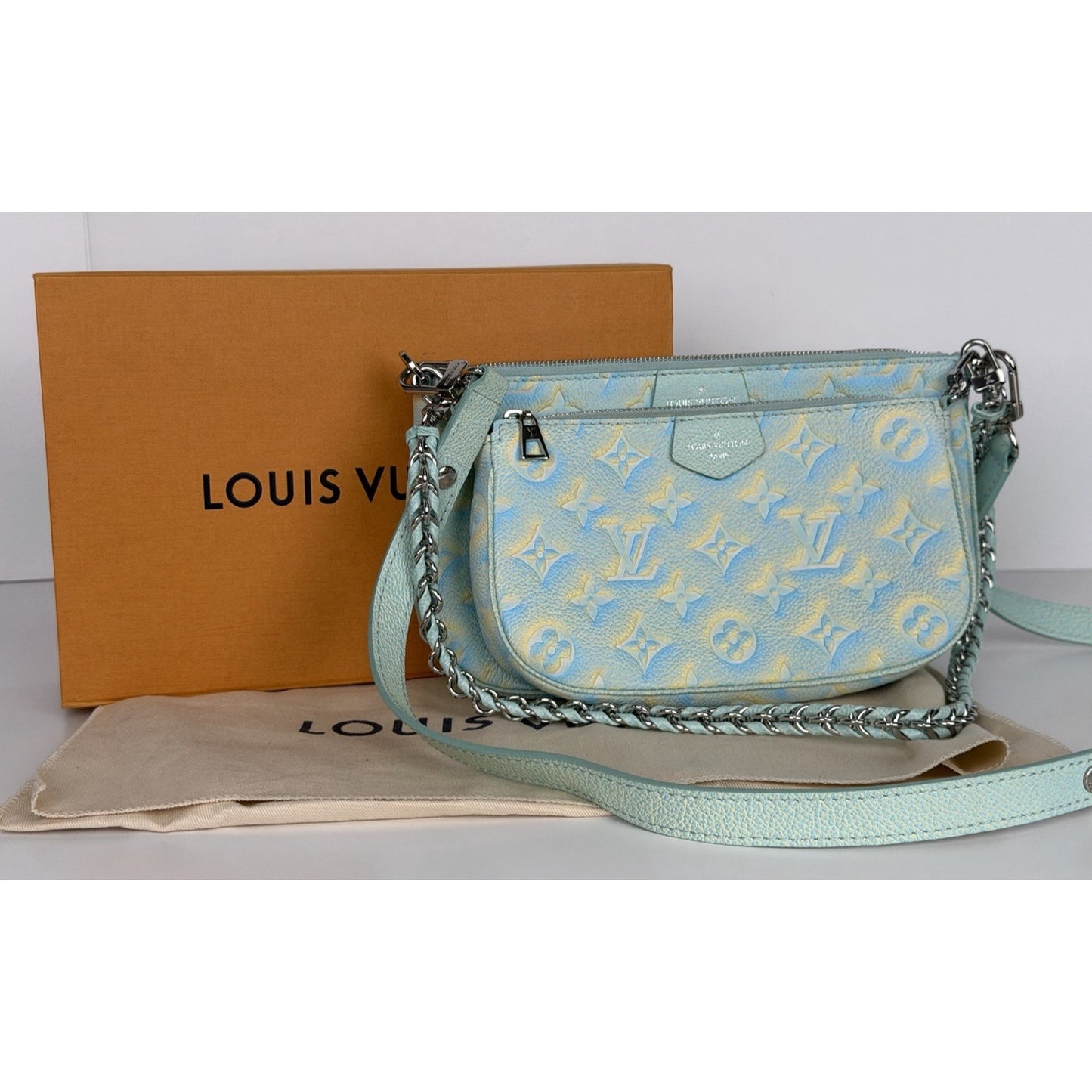Louis Vuitton Summer Stardust Multi Pochette Accessories LV Monogram Bag (NFC) B 4