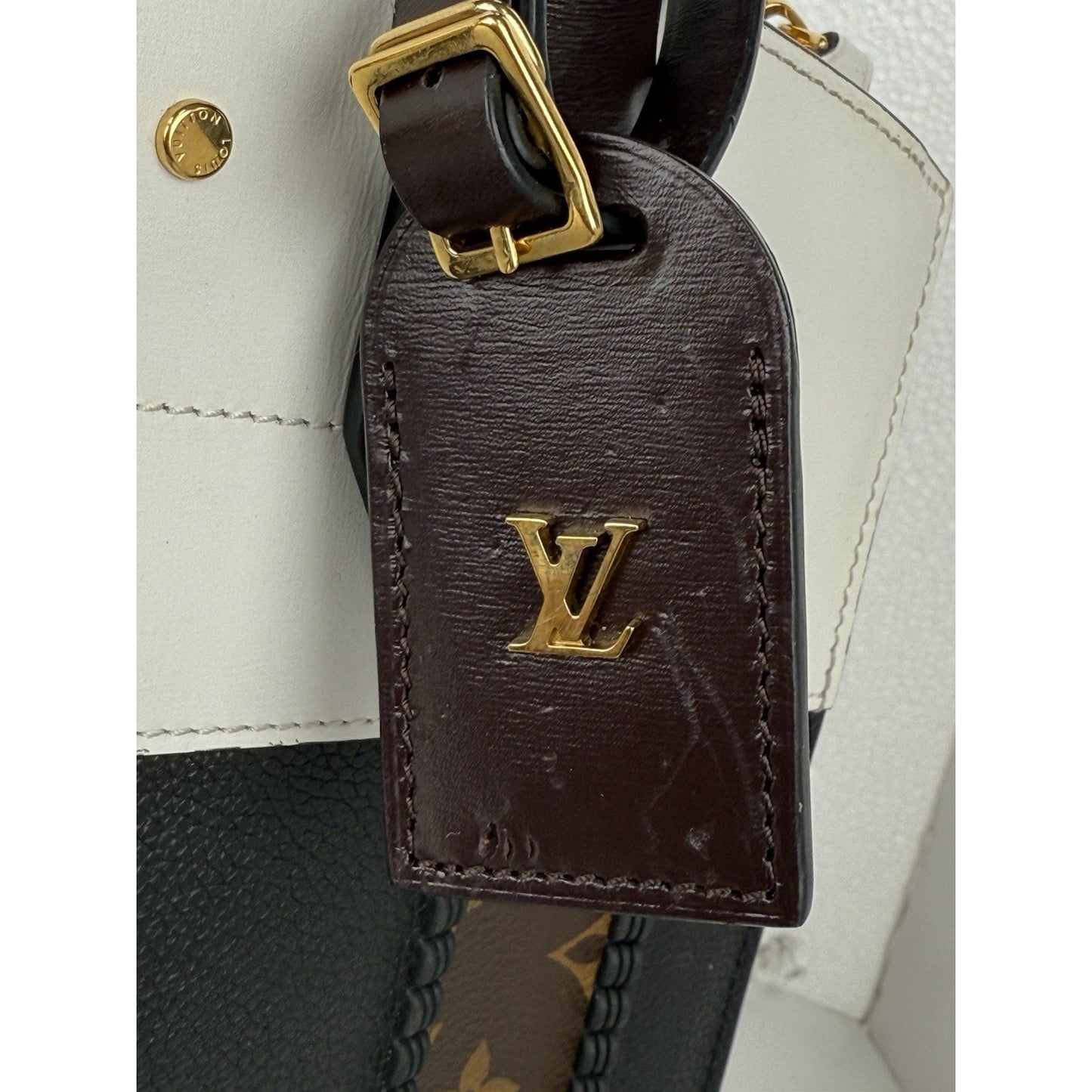 Louis Vuitton City Steamer Mm Monogram Black & White Shoulder Bag