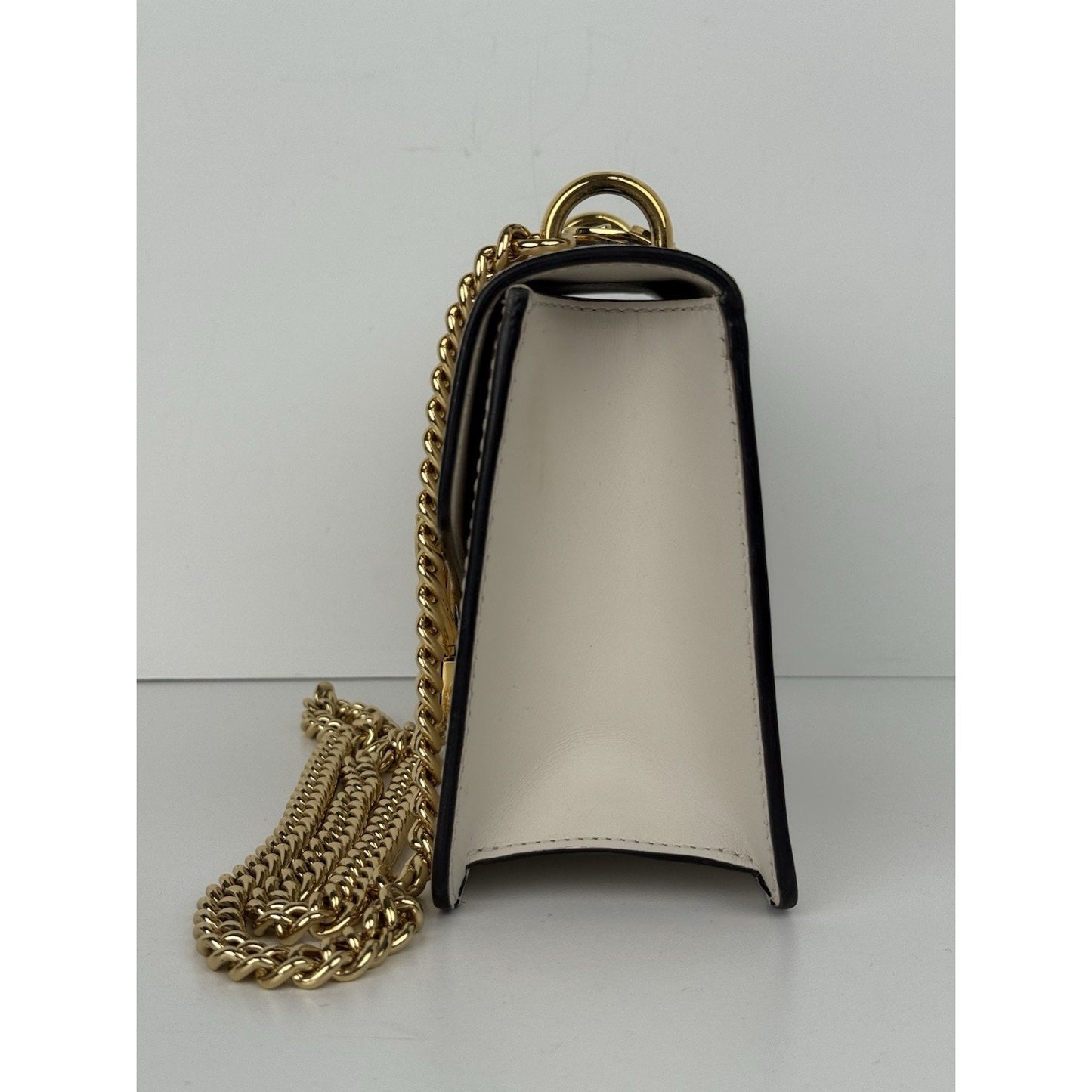 Gucci Sylvie White Leather Shoulder Bag with Gold Chain Detail