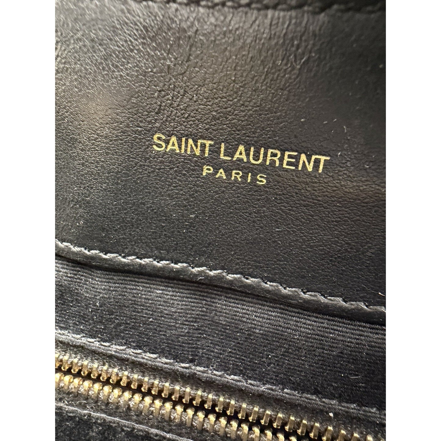 Saint Laurent Loulou Large Shoulder Bag in Black Quilted Leather C5