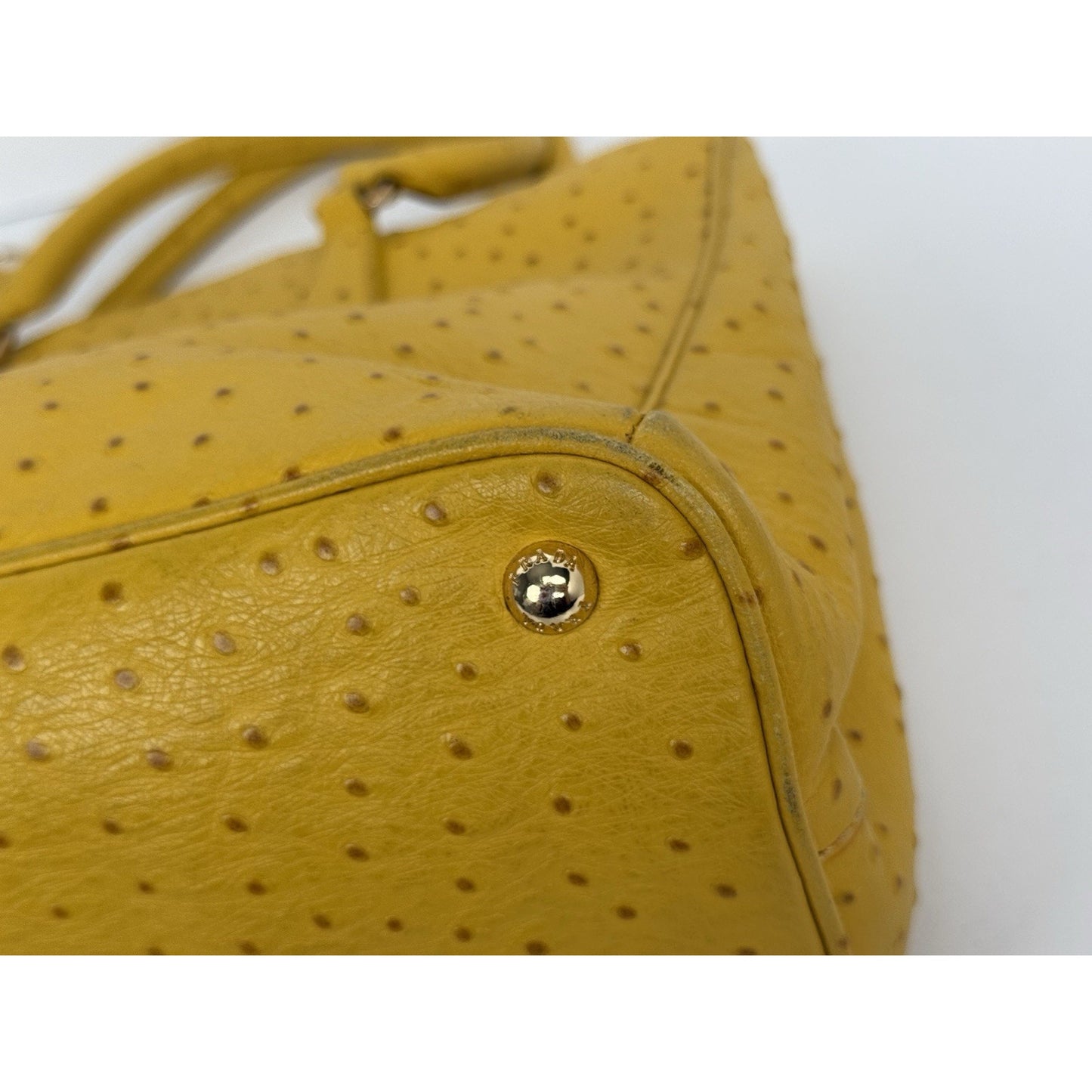 Prada Struzzo Lux Medium Galleria Double-Zip Tote in Mustard Yellow Ostrich Leater