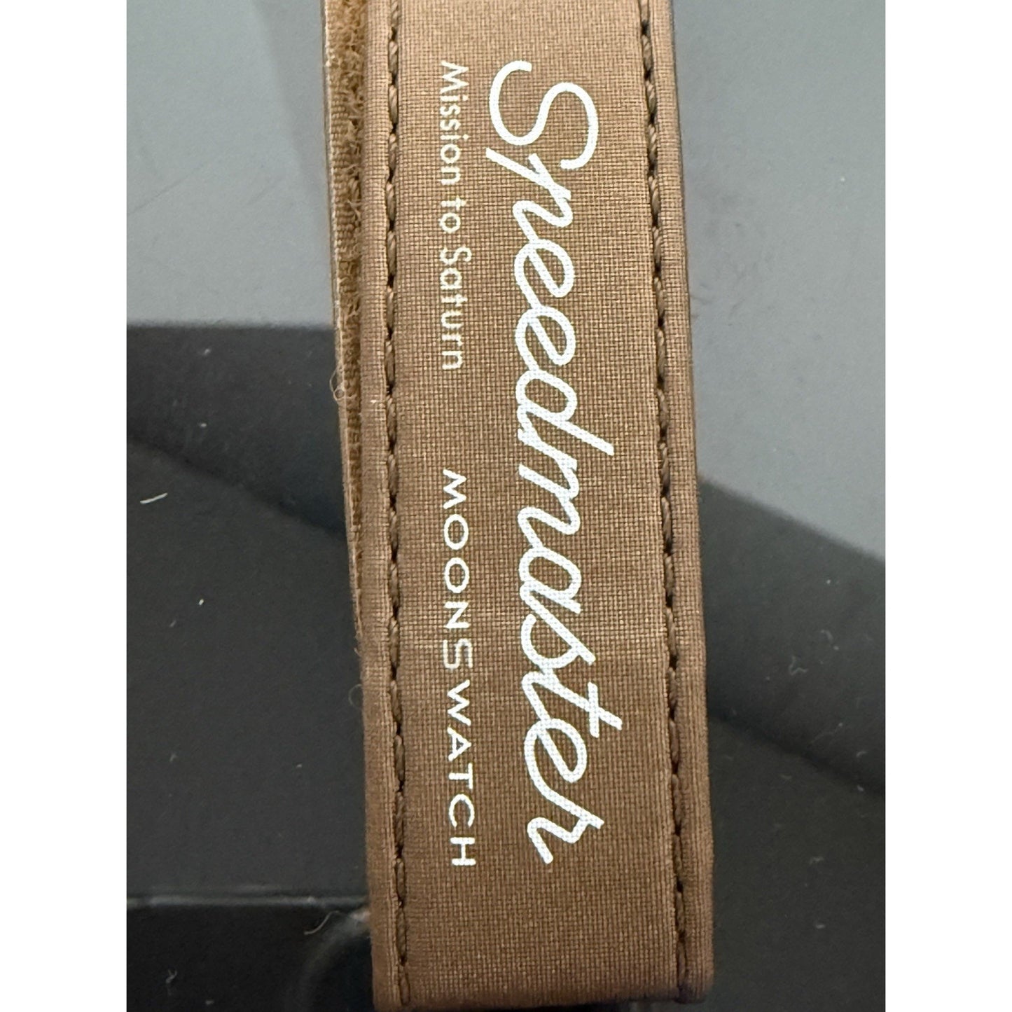 OMEGA X SWATCH Moonswatch Speedmaster Mission on Saturn 42mm SO33T100