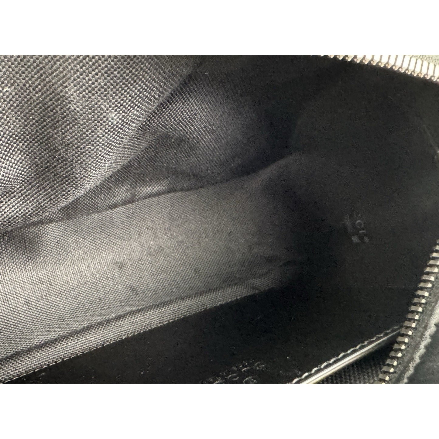 Gucci Matelassé Monochrome Small GG Marmont Chain Shoulder Bag Black B-9