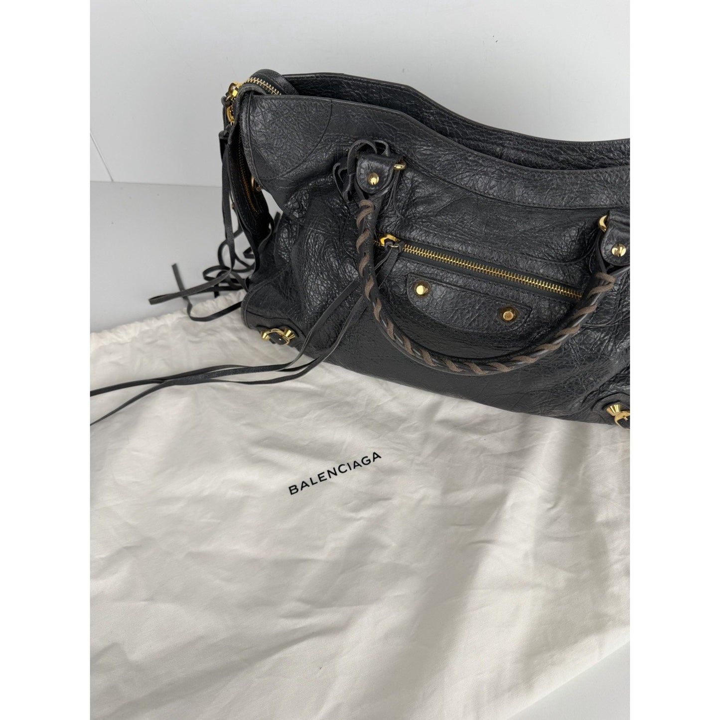 Balenciaga Classic City Shoulder Bag in Gray Textured Leather Medium S