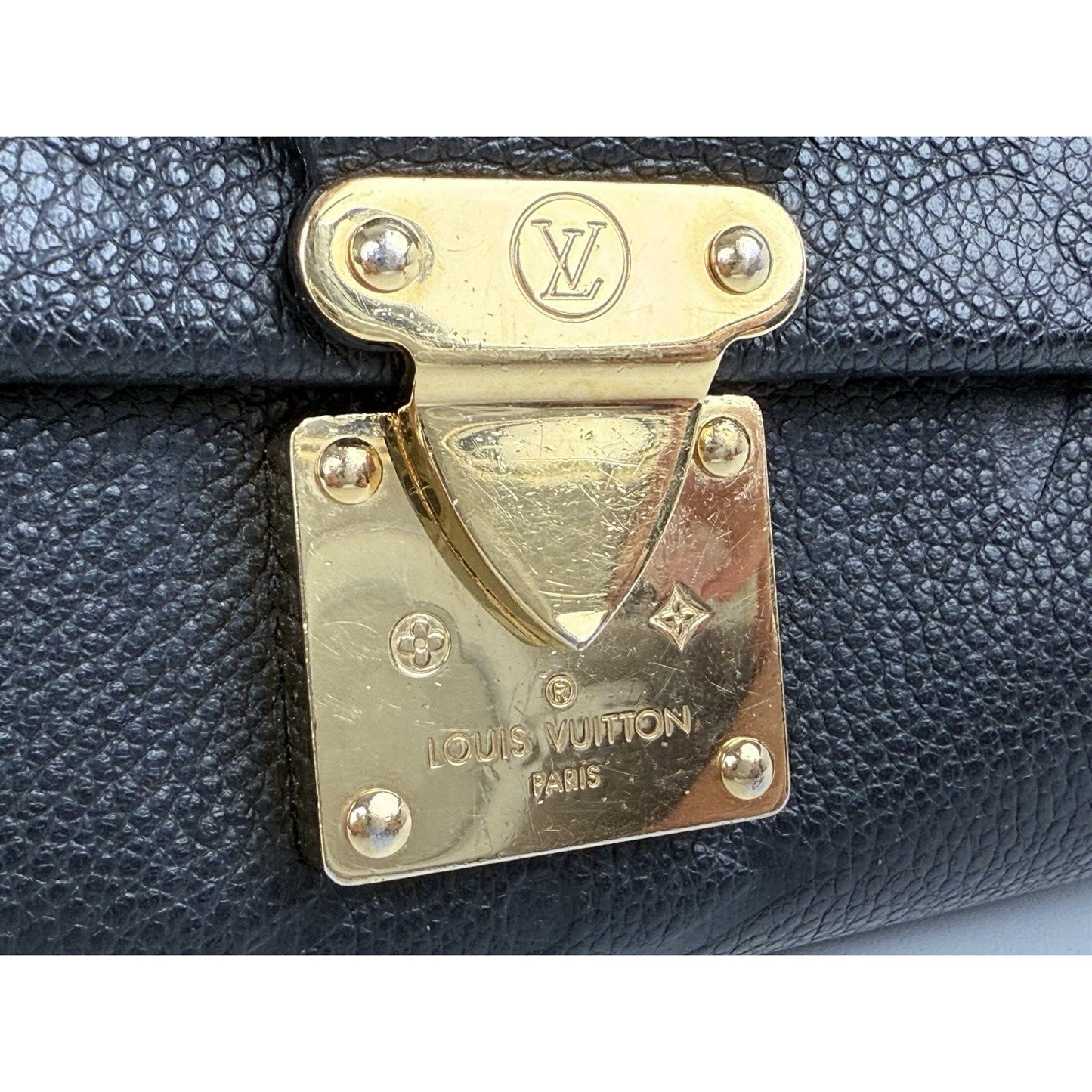 Louis Vuitton Favorite NM Handbag Monogram Empreinte Giant