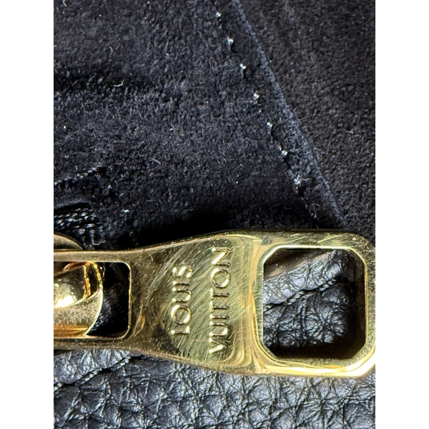 Louis Vuitton W Tote Veau Cachemire Calfskin PM