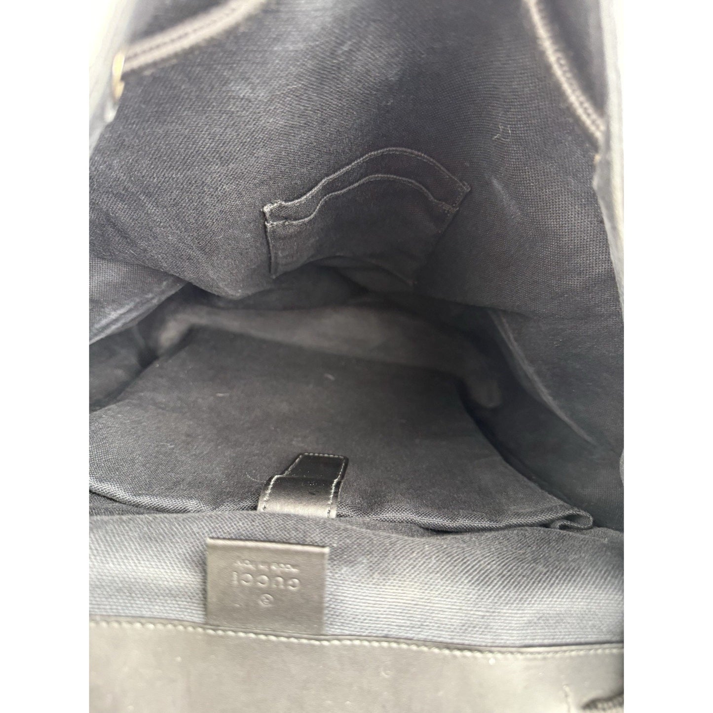 GUCCI GG Supreme Black Canvas Backpack