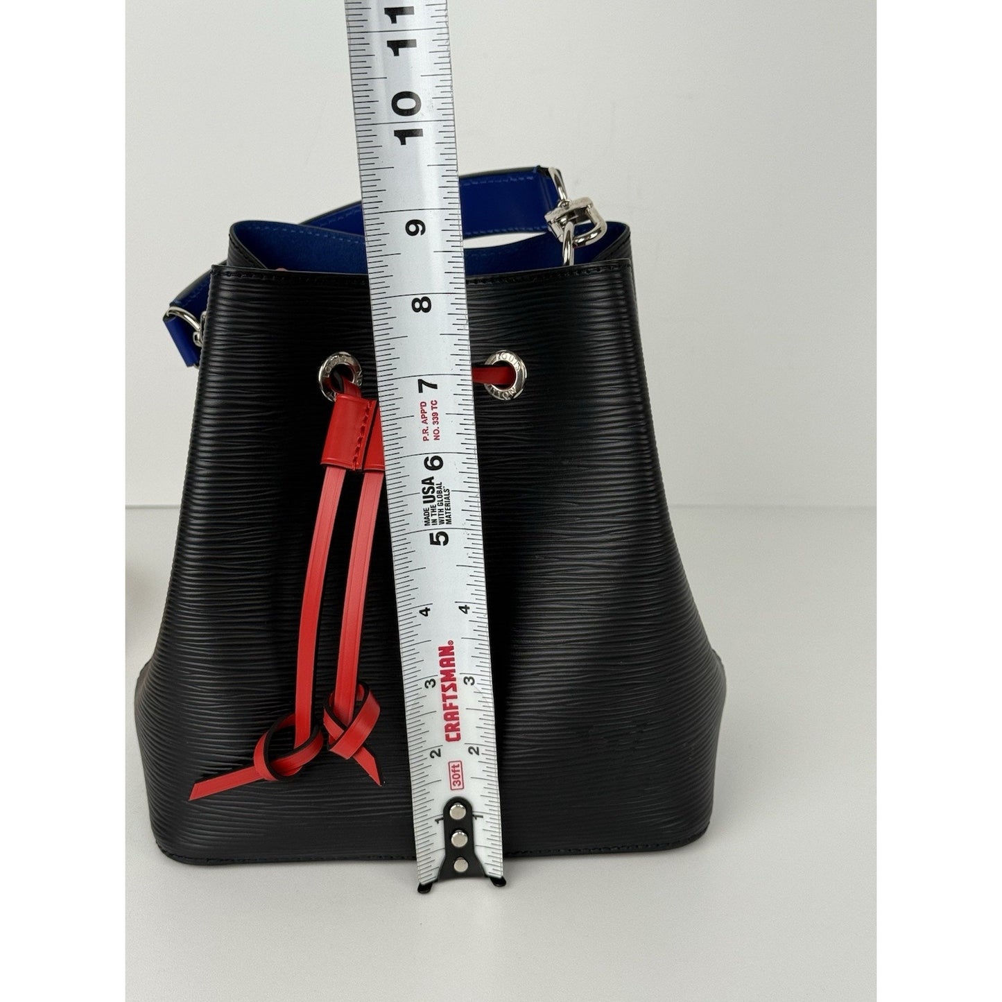 Louis Vuitton NéoNoé Bucket Bag BB Black Safran Epi Grained Leather