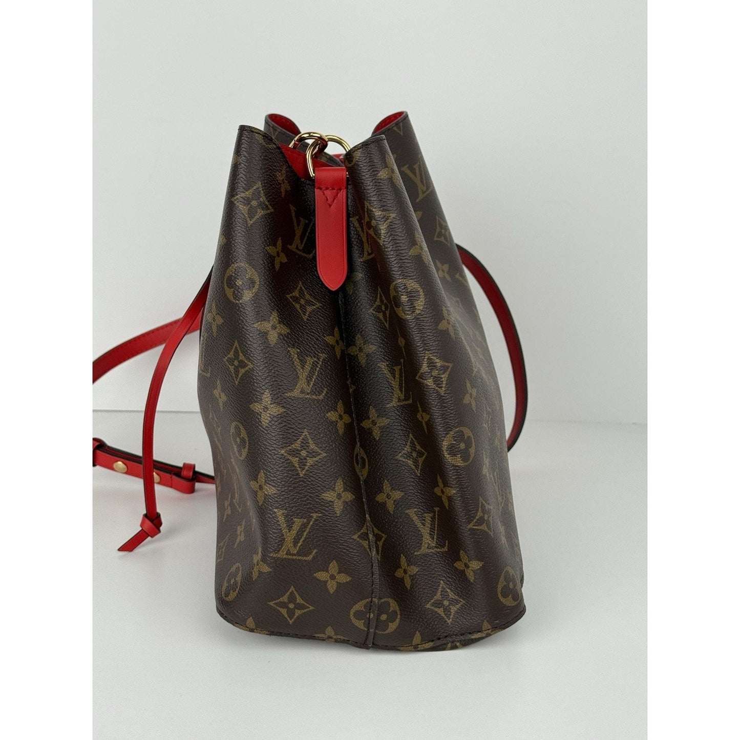 Louis Vuitton NeoNoe Handbag Monogram Canvas MM Women’s Shoulder Bag