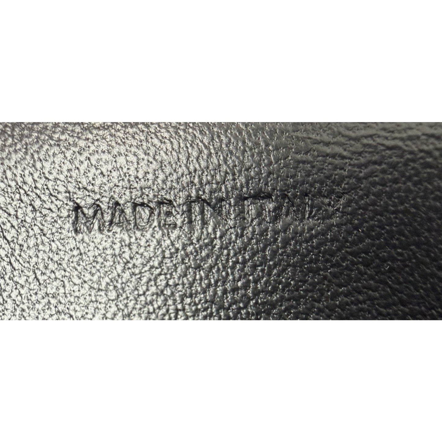 Celine Bag CLASSIQUE TRIOMPHE Medium Black Shiny Calfskin Leather