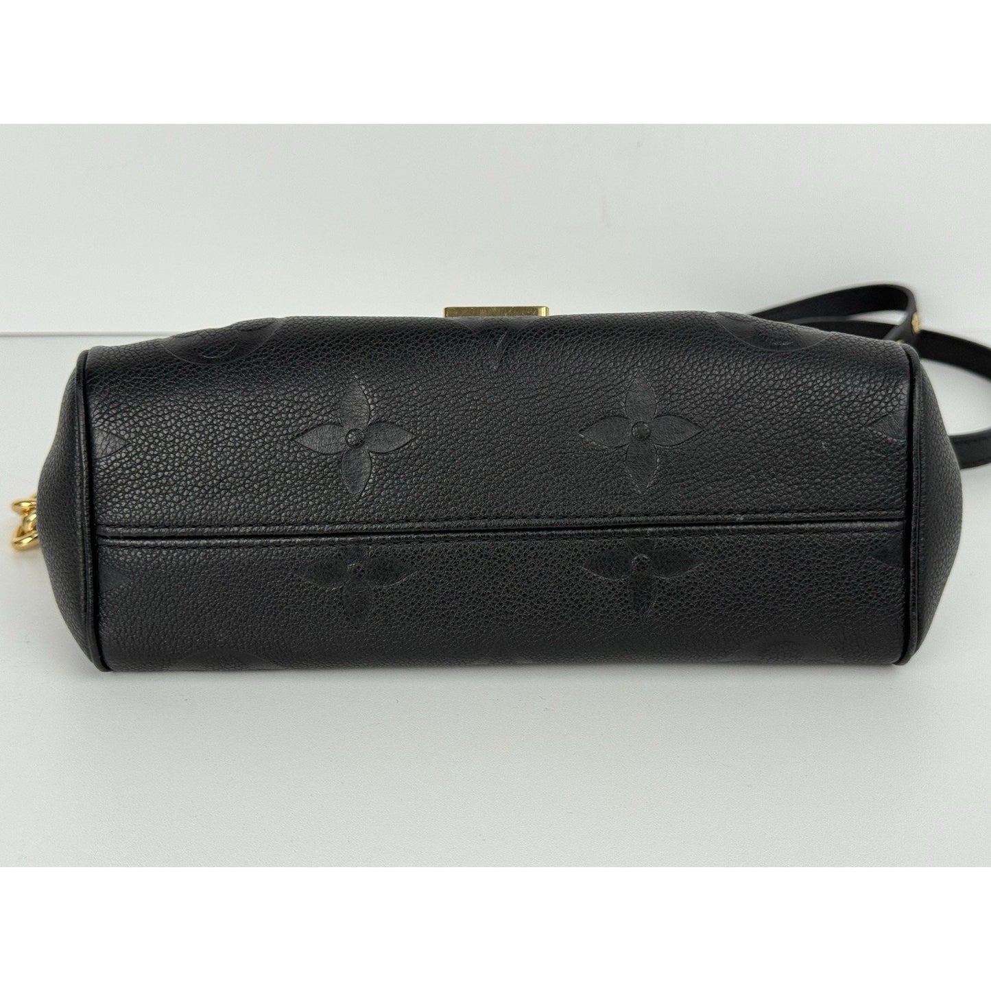 Louis Vuitton Favorite NM Handbag Monogram Empreinte Giant