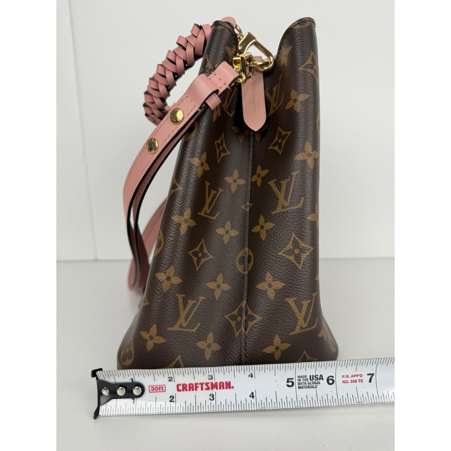 Louis Vuitton NéoNoé MM Bag Brown Monogram Canvas & Rose Poudre Leather 2018 F1