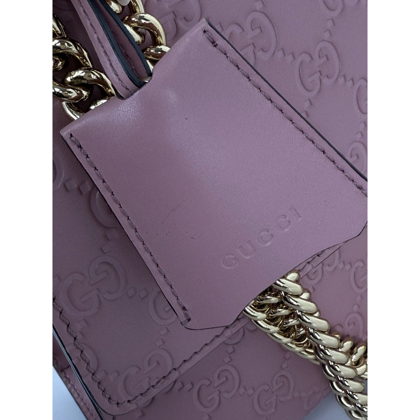 Gucci GG Signature Padlock Small Pink Leather Women’s Shoulder Bag