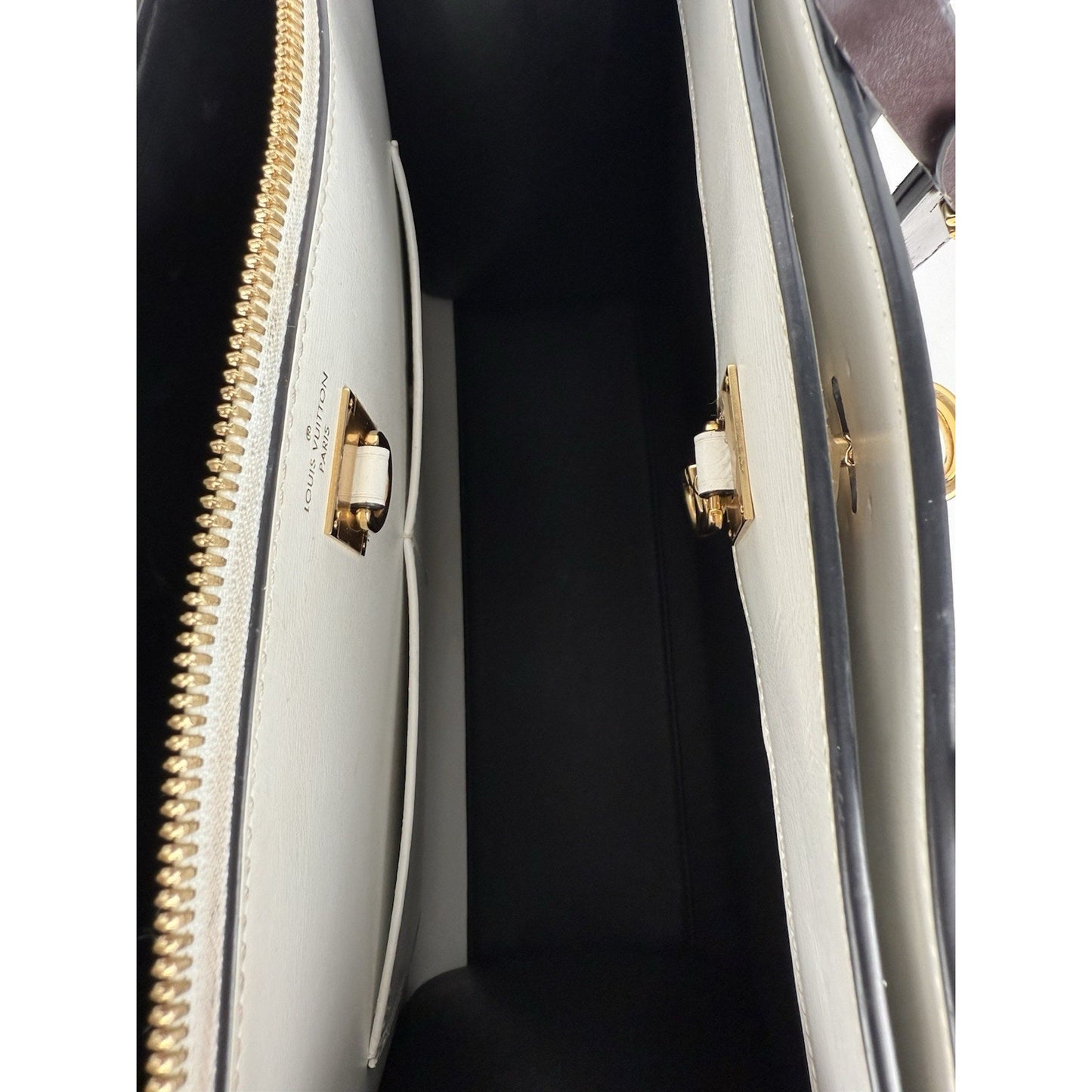 Louis Vuitton City Steamer Mm Monogram Black & White Shoulder Bag