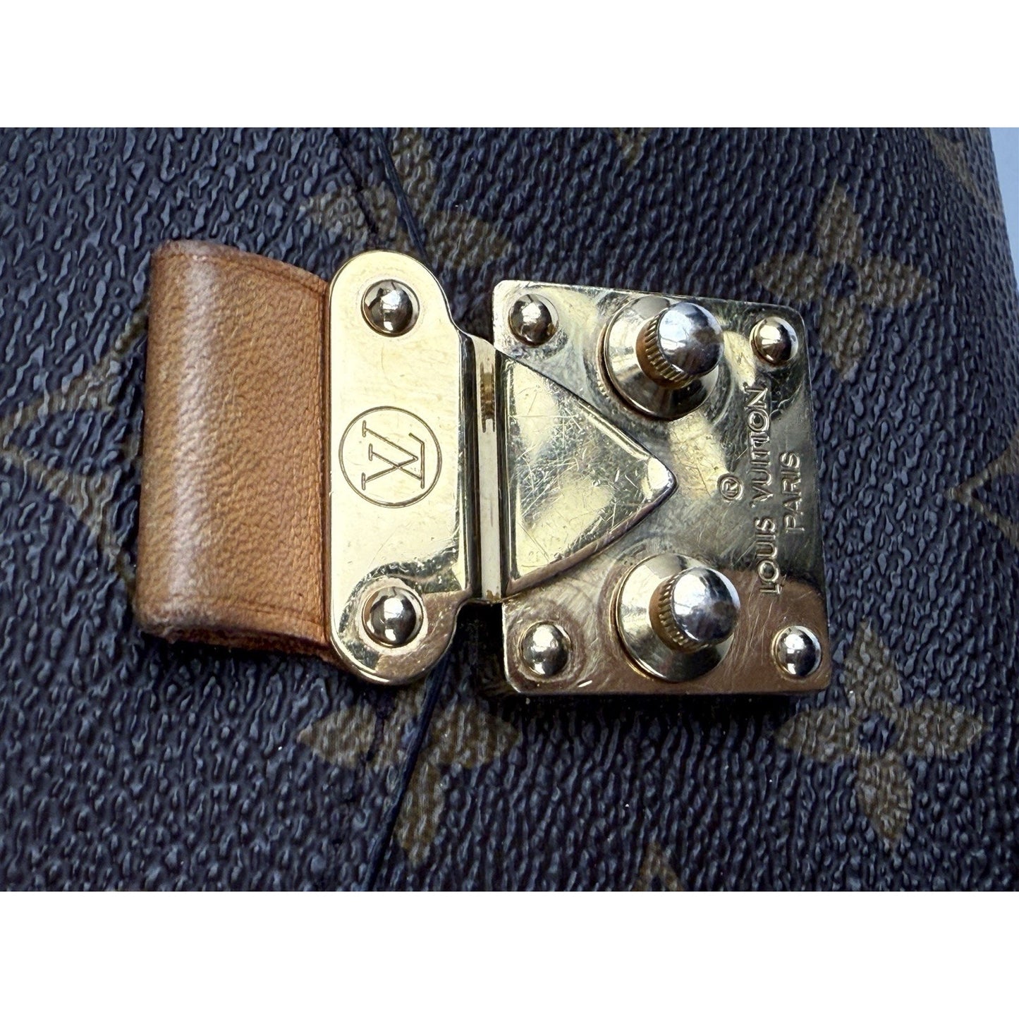 LOUIS VUITTON Pochette Metis Monogram Women's Shoulder Bag 2018 SD1158