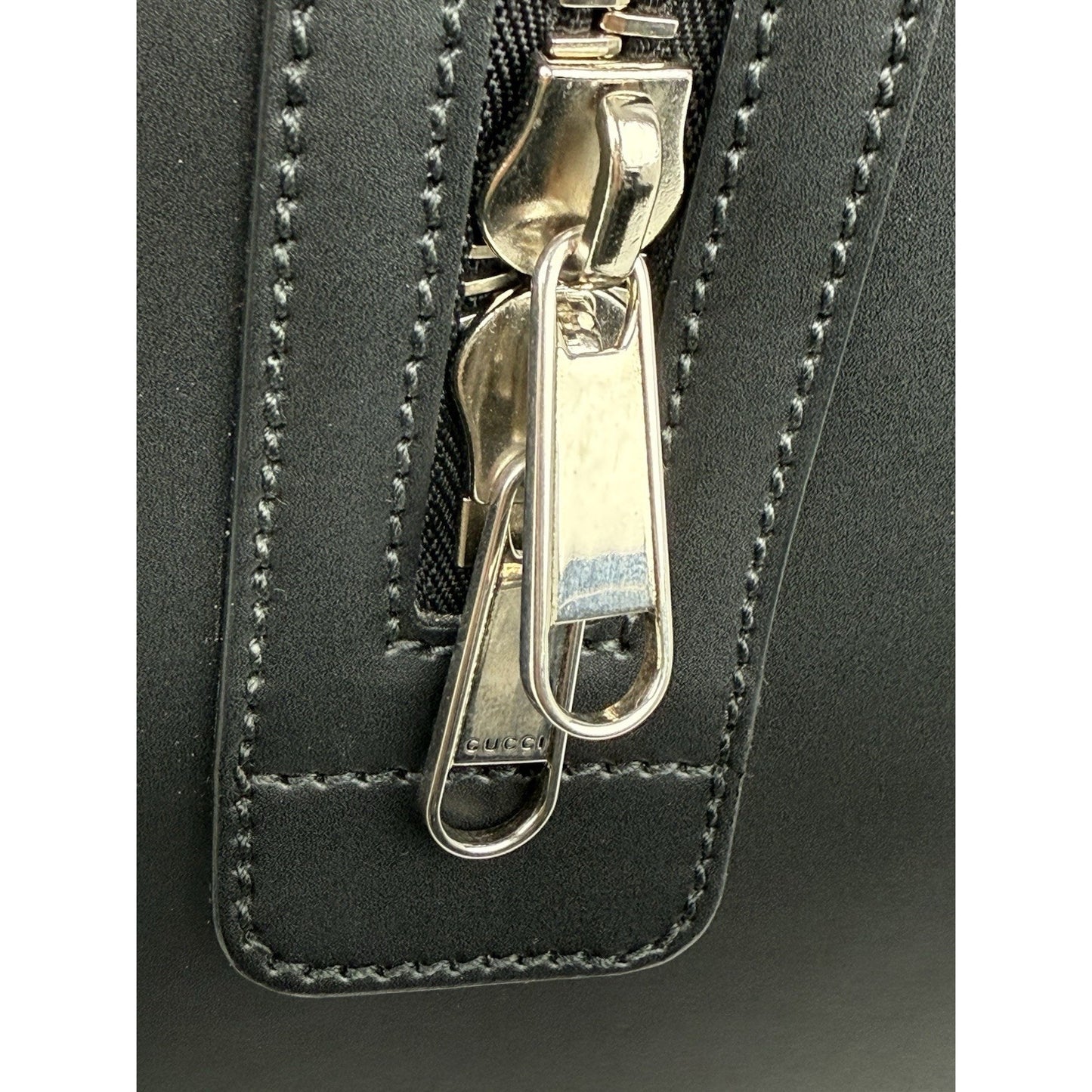 Gucci Large Savoy Duffle Bag GG Supreme Monogram Grey/Black Calfskin Trim