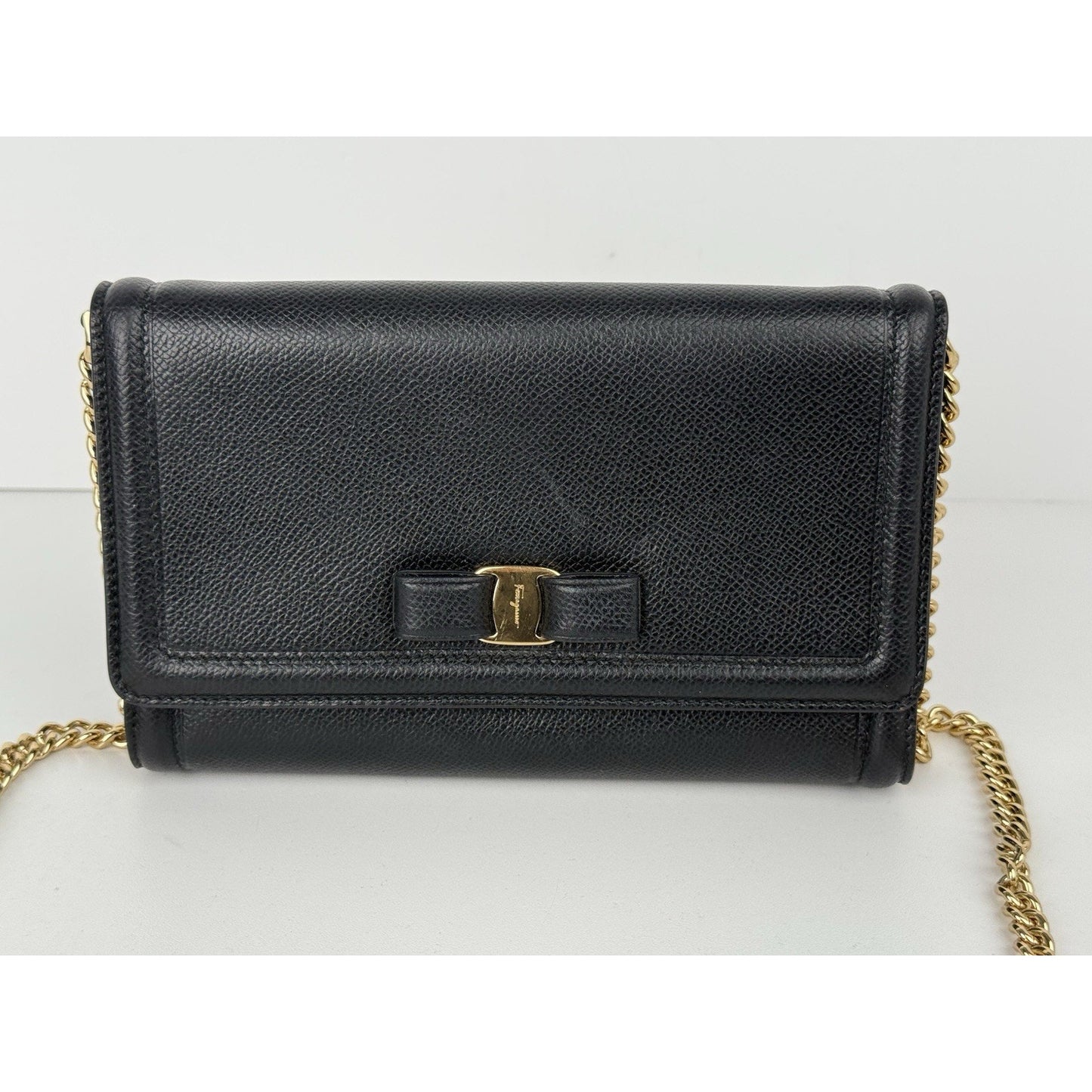 Salvatore Ferragamo Vala Ribbon Shoulder Bag Leather Black
