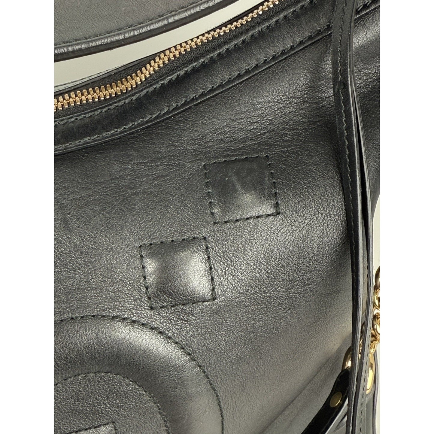 Gucci GG Apollo Black Leather Women’s Shoulder Bag