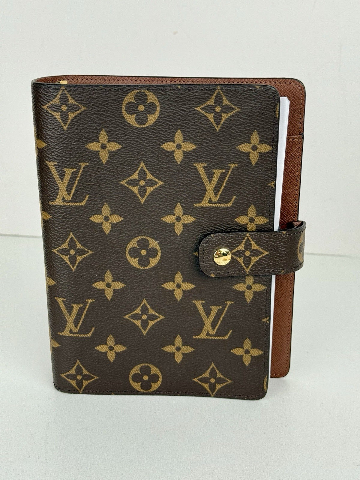 Louis Vuitton Monogram Medium Ring Agenda Cover