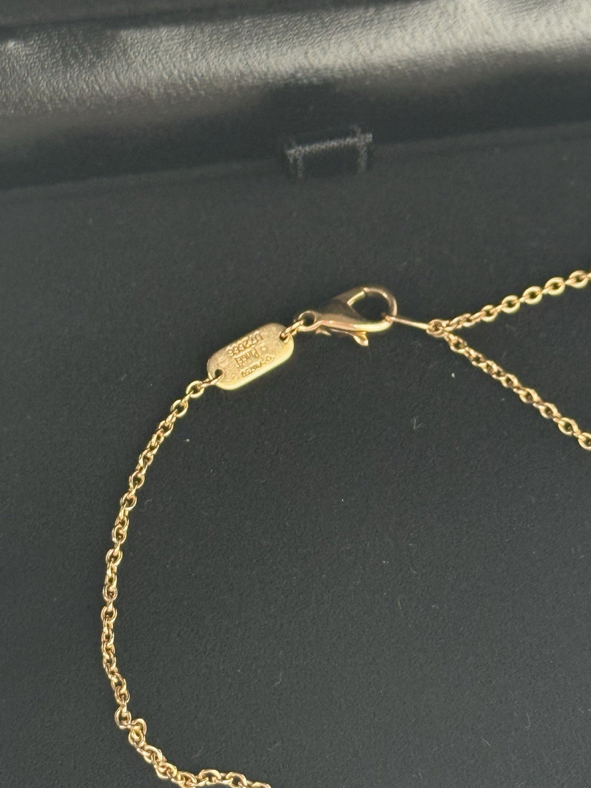 Piaget Possession Mother of Pearl Bead Diamond 18k Rose Gold Bracelet