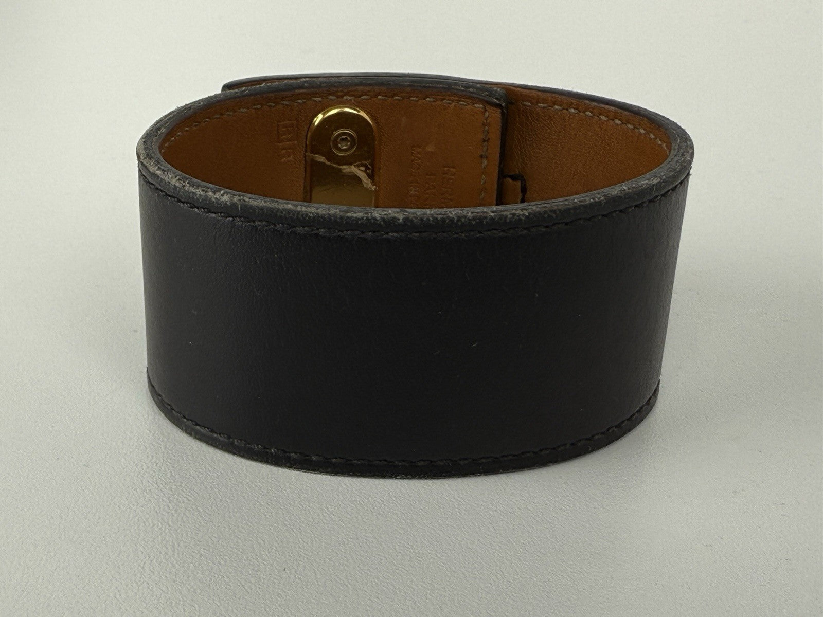 HERMES Intense Leather Bracelet Black Gold Hardware
