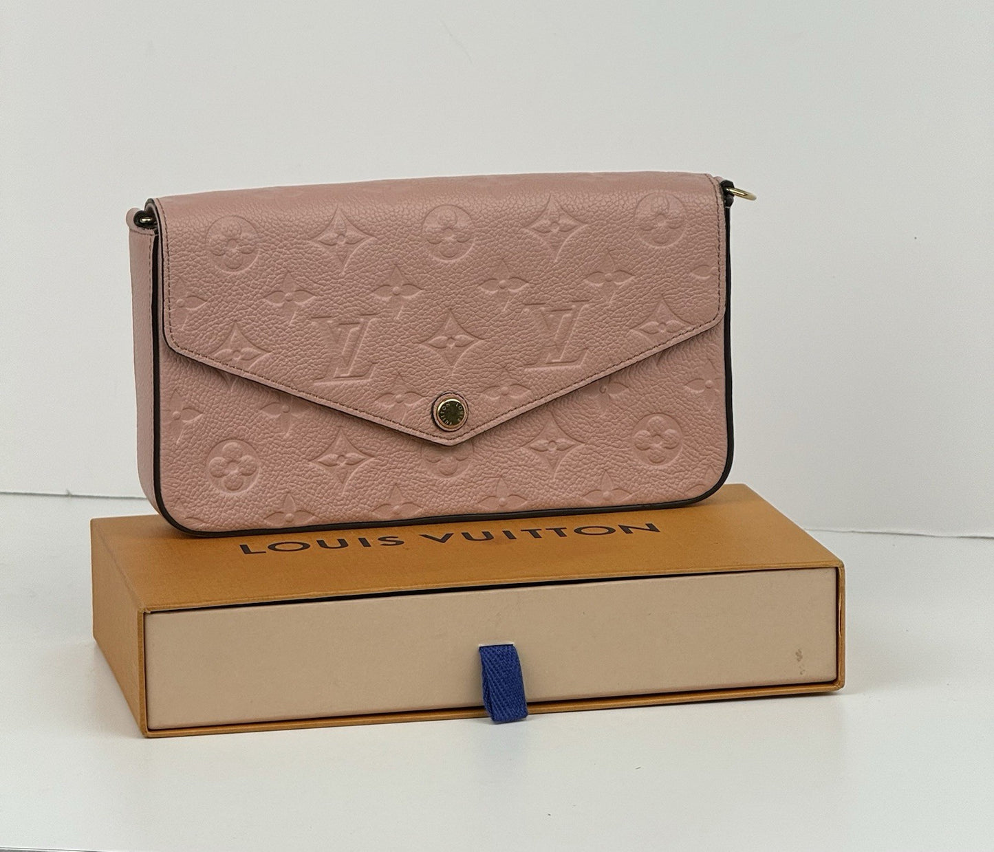Louis Vuitton Felicie Pochette Monogram Pink Leather Bag