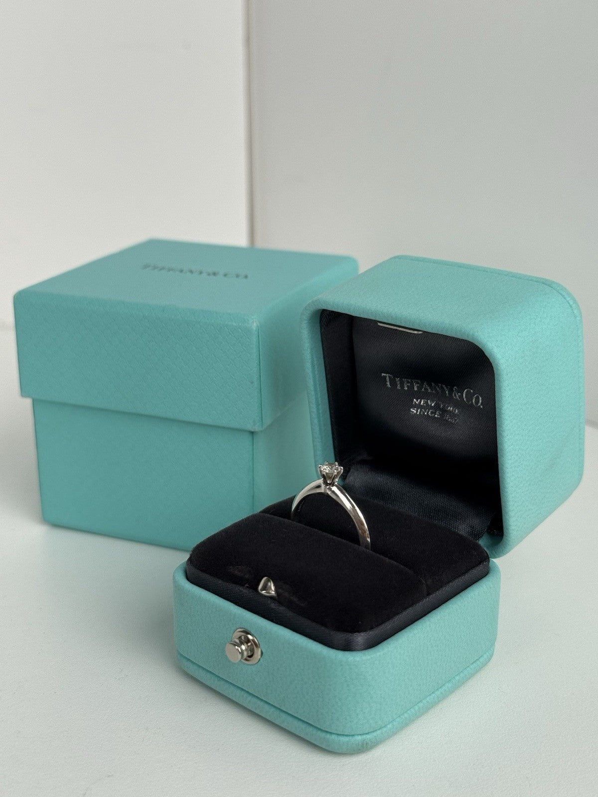 Tiffany & Co Platinum Diamond Engagement Ring 0.15 Carat Brilliant Cut Size 4.75