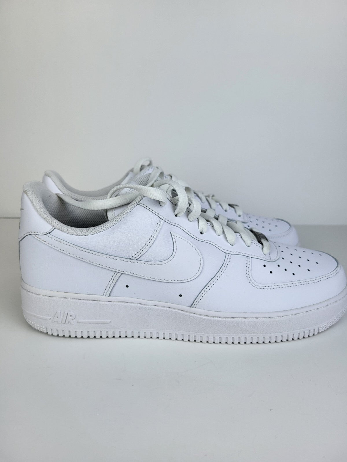Nike Air Force 1 '07 - Triple White Mens Size 12