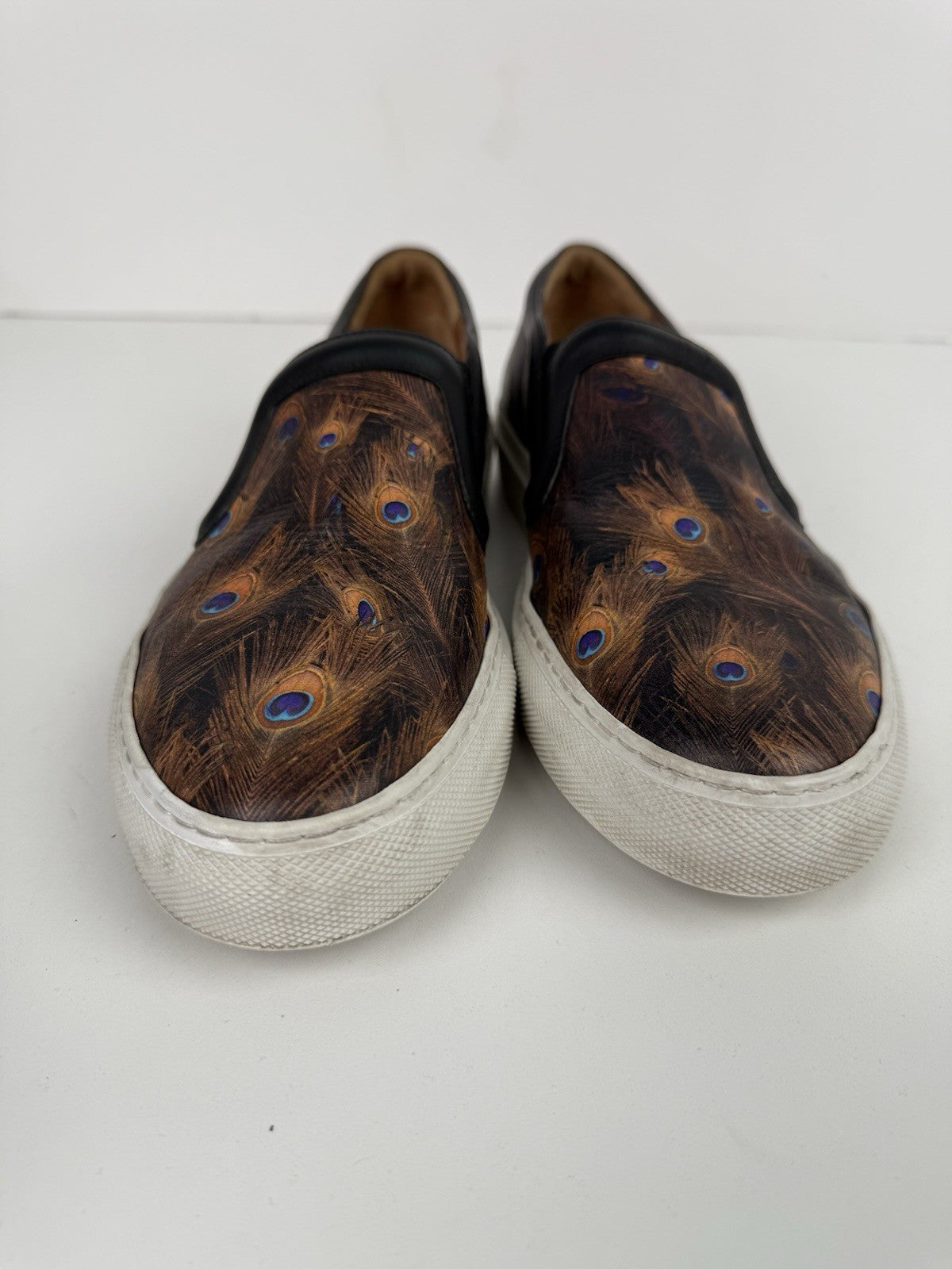 Givenchy Leather Print Sneakers Size 38.5