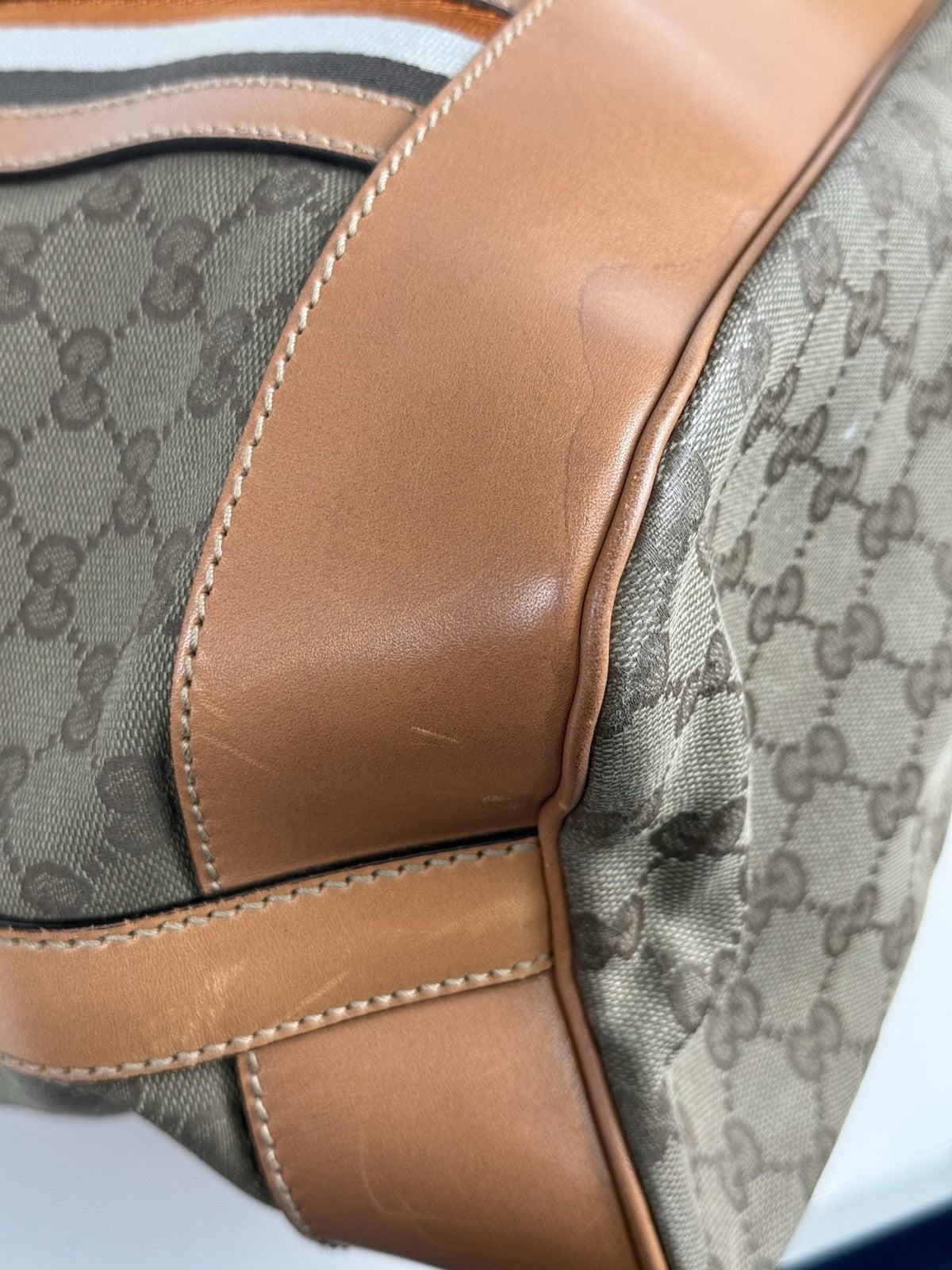 Gucci Canvas Messenger Luggage Bag Large