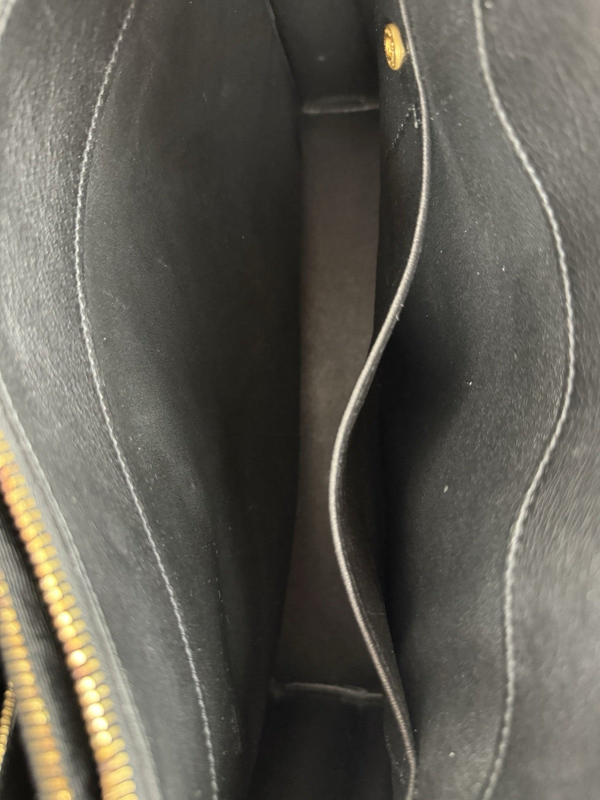 Saint Laurent Sac de Jour Large Leather Women's Bag in Black