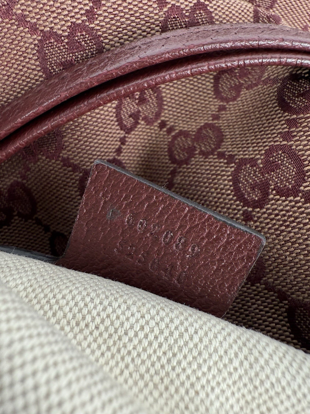 Gucci Horsebit Burgundy Canvas Drawstring Shoulder Bag Canvas