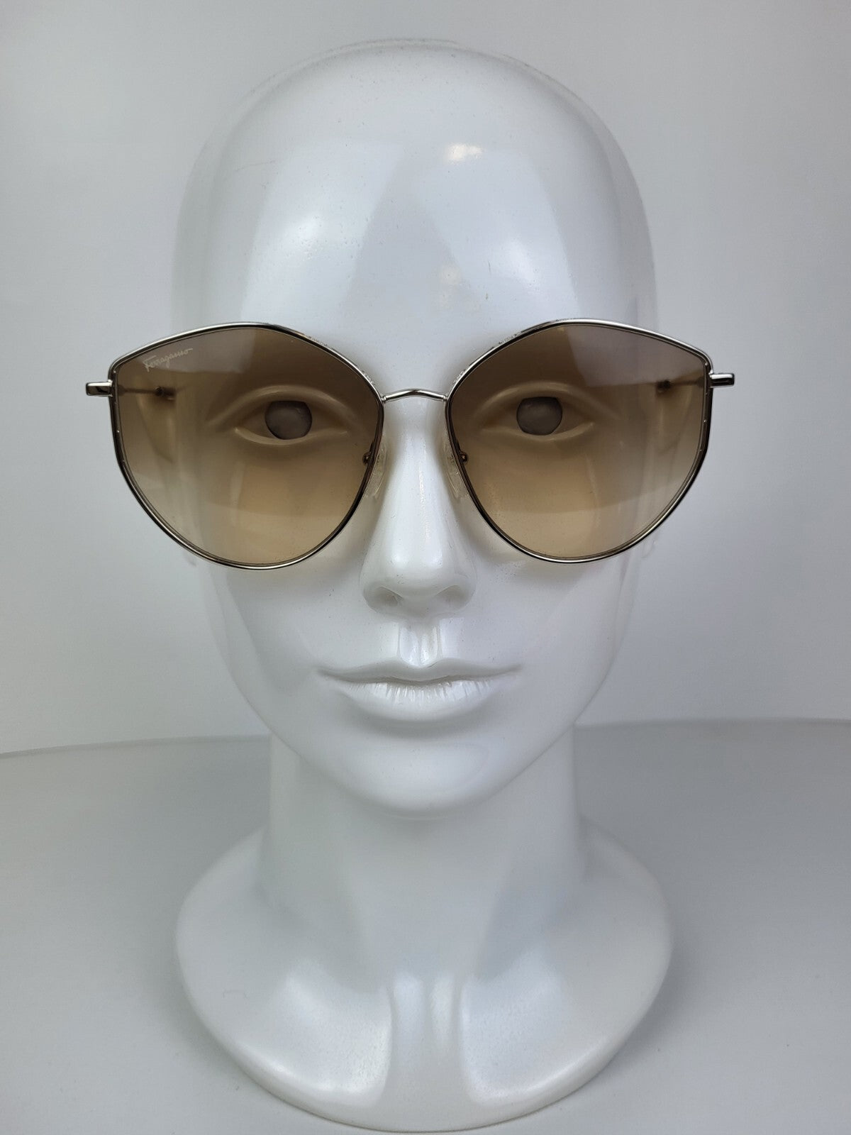 Salvatore Ferragamo Sunglasses SF264S Gold Frame 60/15
