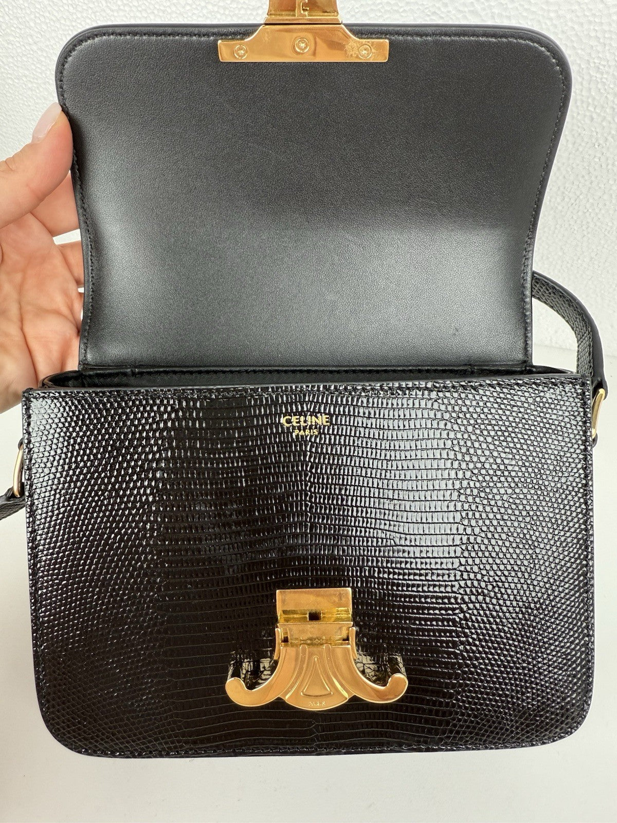 CELINE Teen Triomphe Lizard Black Women's Shoulder Bag