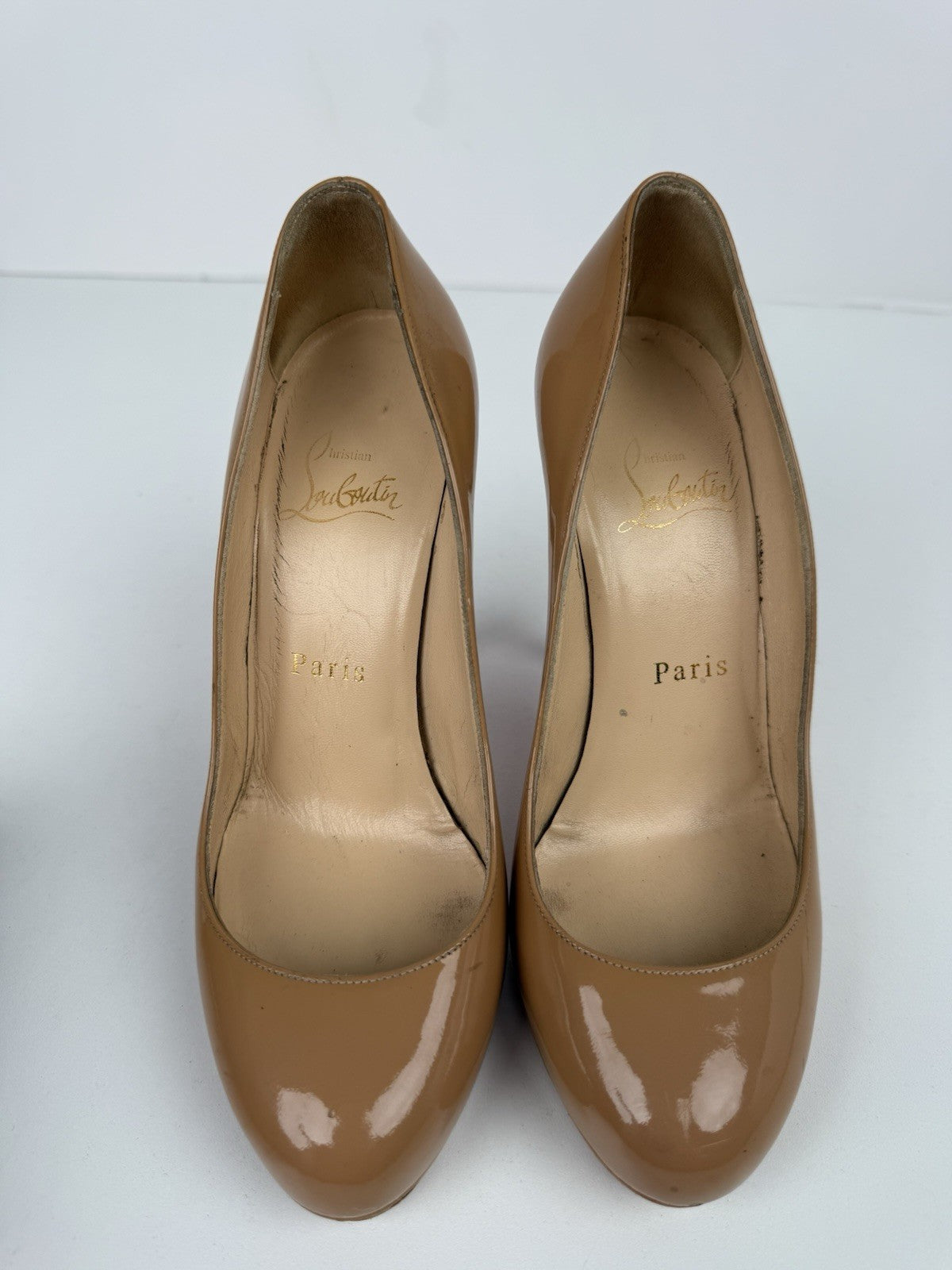 Christian Louboutin Patent Leather Pump Size 5.5 Beige