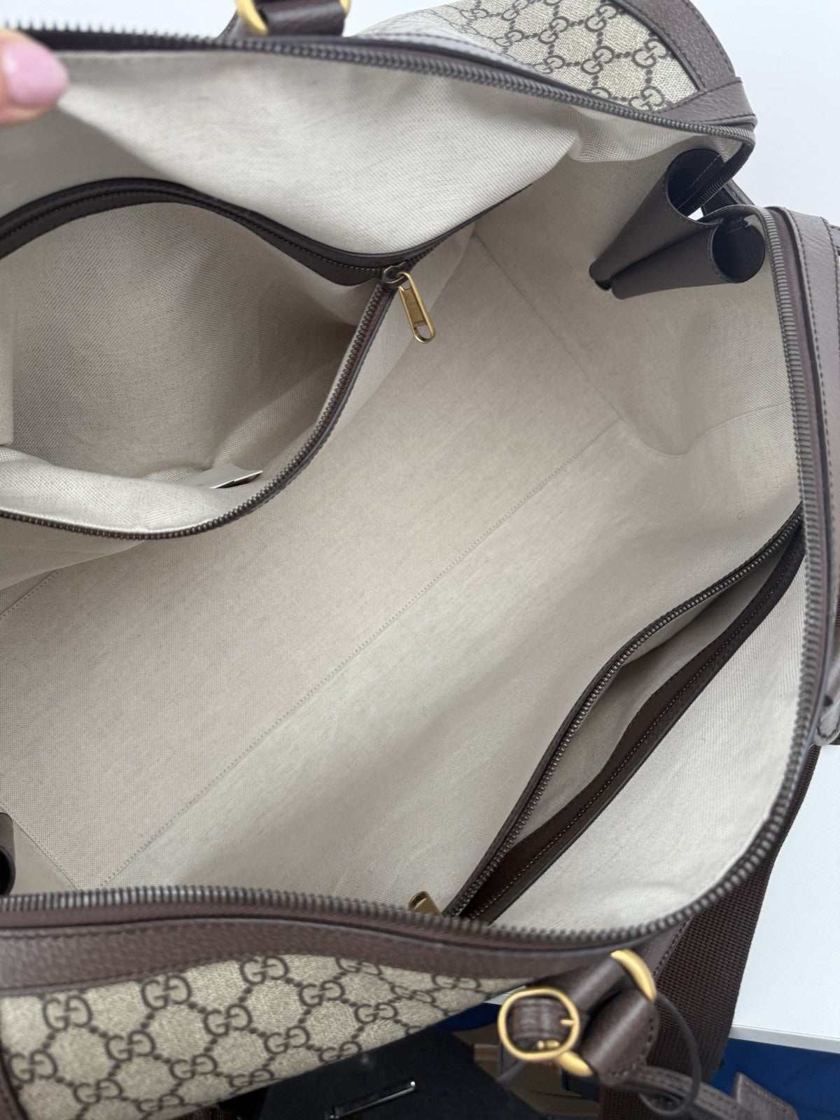 Gucci Supreme Monogram Canvas Large Duffel Bag Beige
