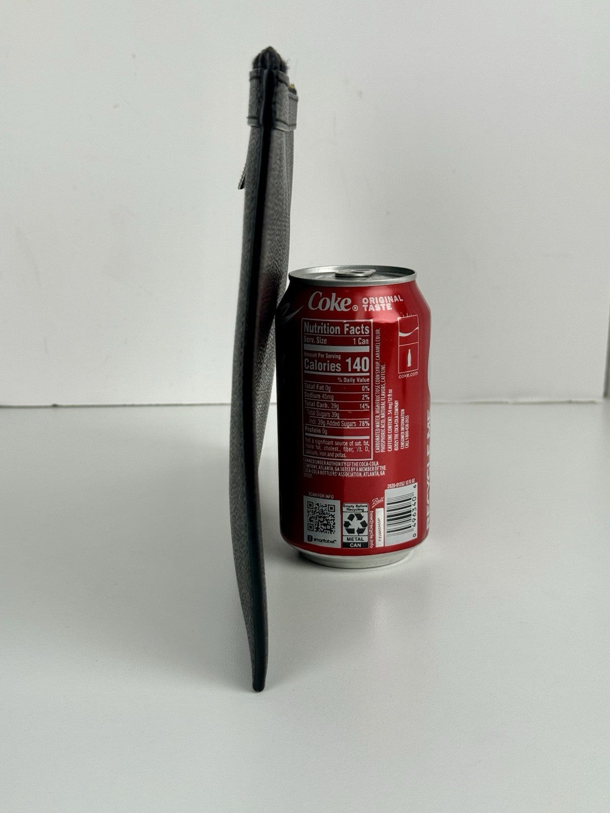 Thom Browne Logo Printed Zipped Clutch Black Caviar Leather Bag