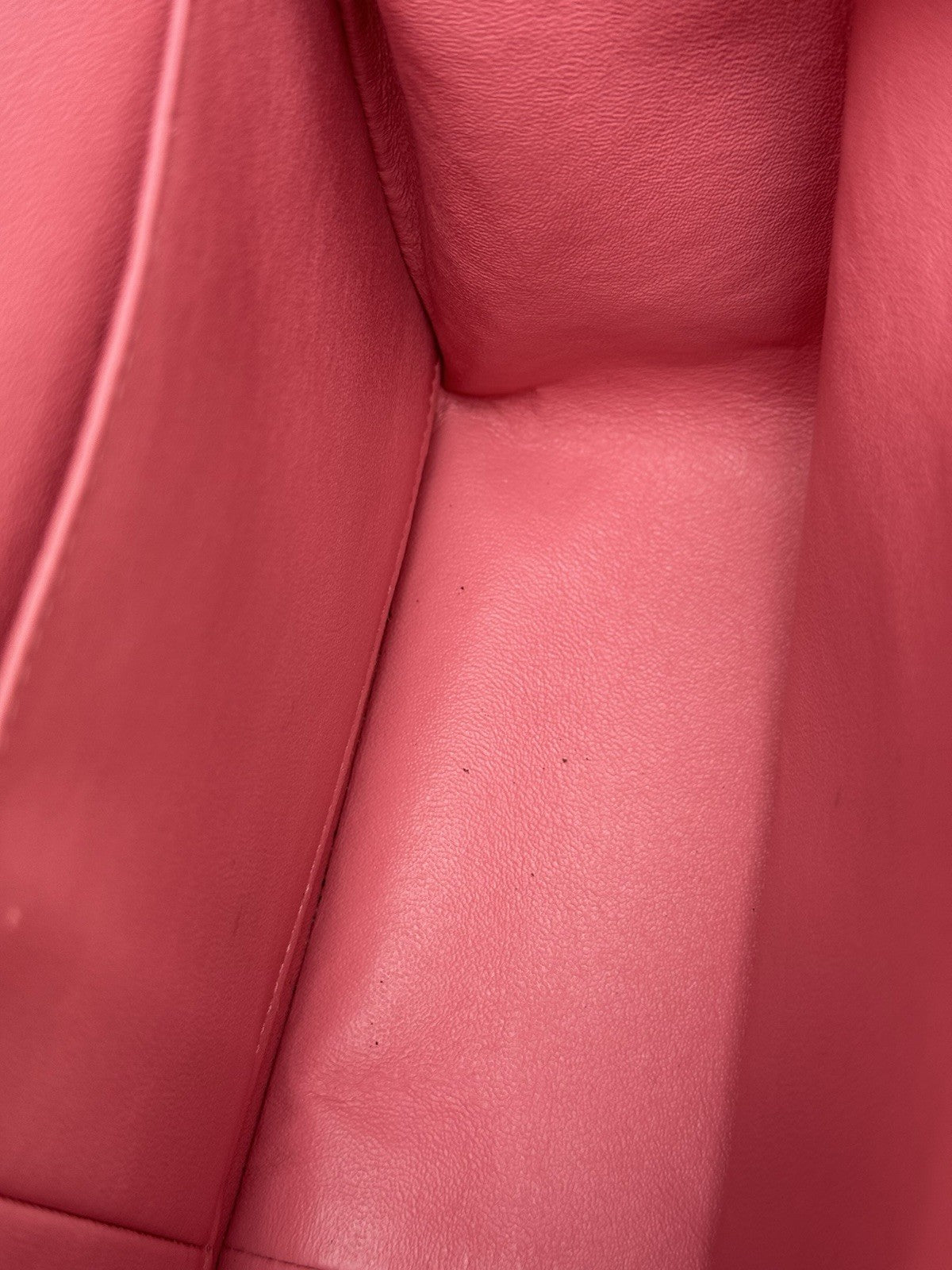 Chanel Jumbo Double Flap Calfskin Shoulder Bag Peach