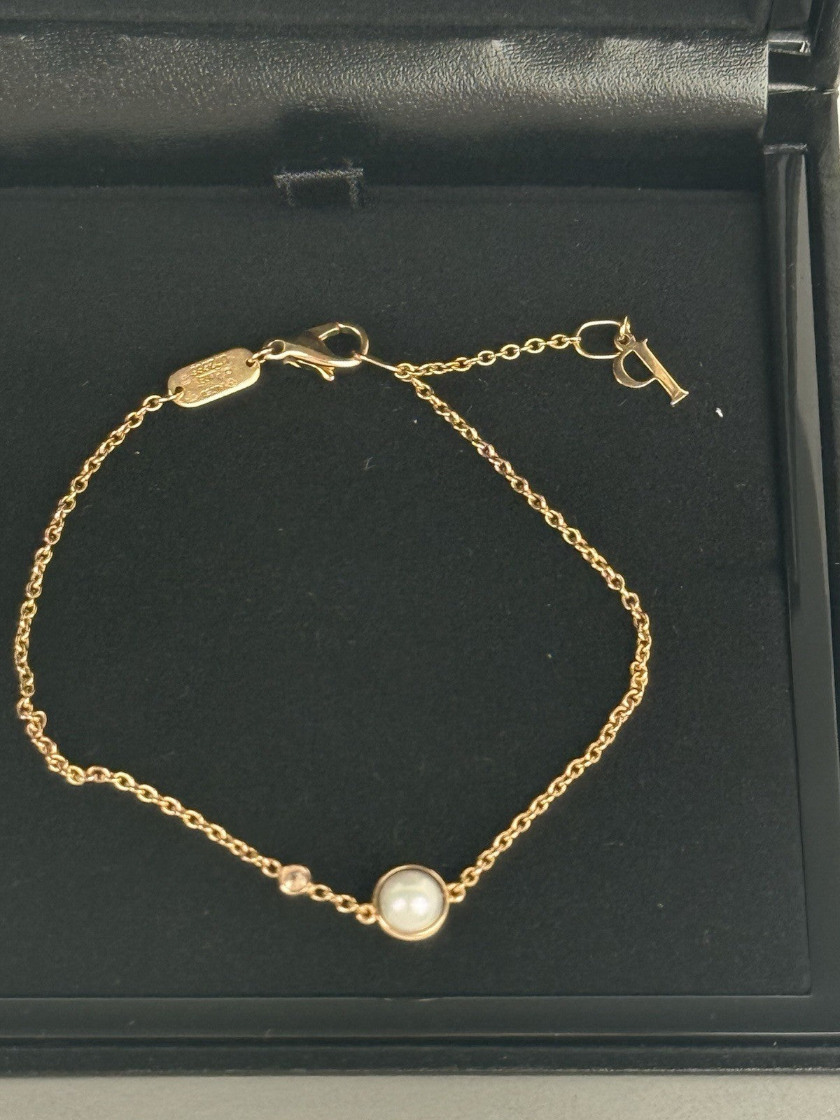 Piaget Possession Mother of Pearl Bead Diamond 18k Rose Gold Bracelet