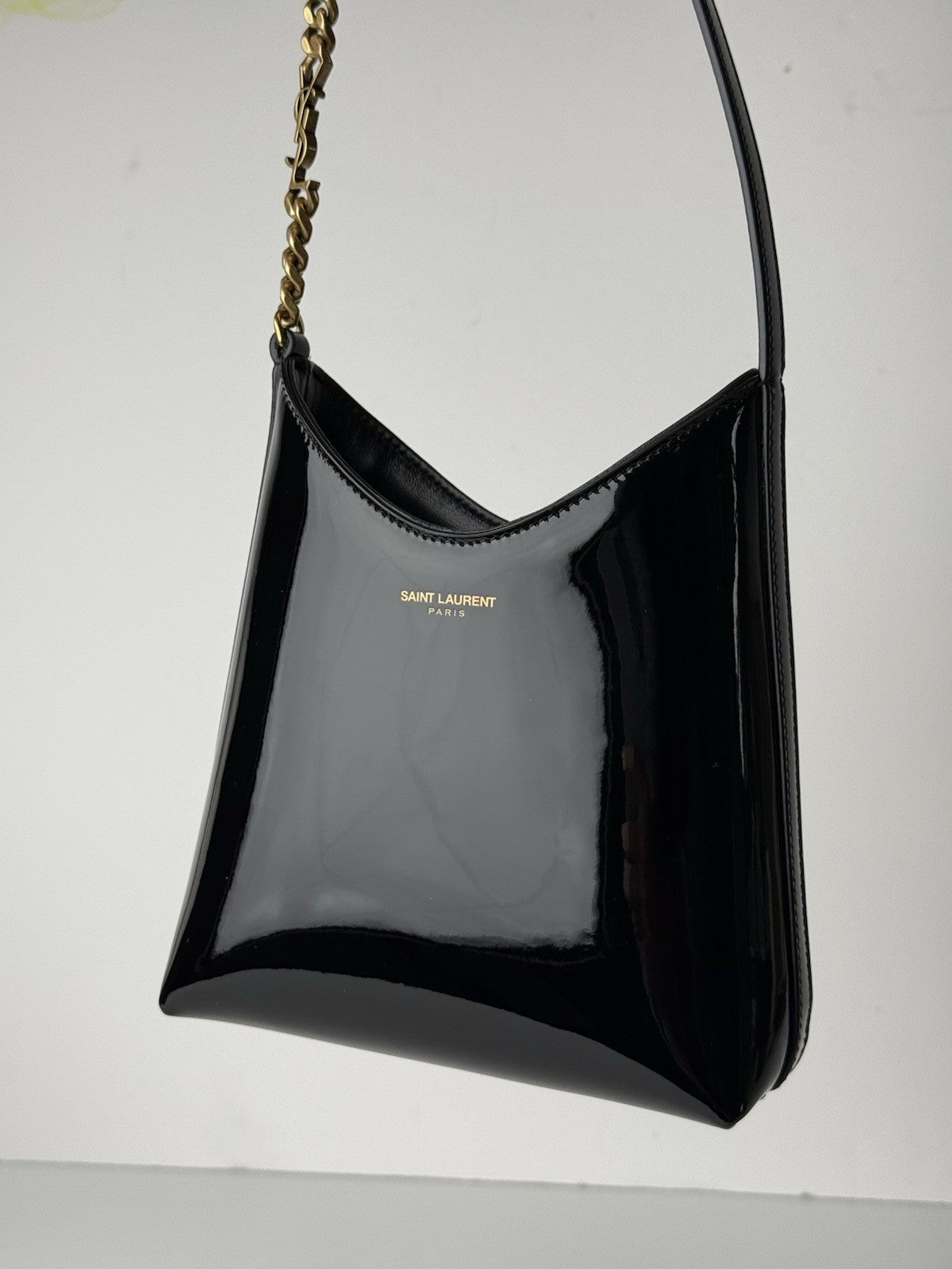 Saint Laurent RENDEZ-VOUS PATENT LEATHER HOBO BAG