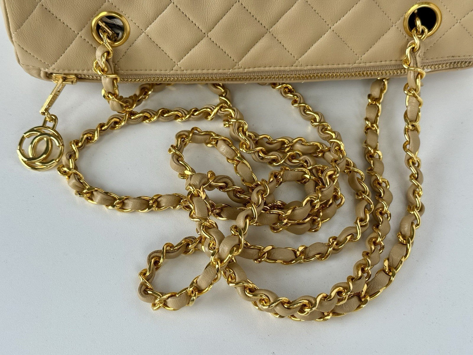 Chanel Tube Bag Quilted Round Beige Leather Shoulder Purse Gold Tone